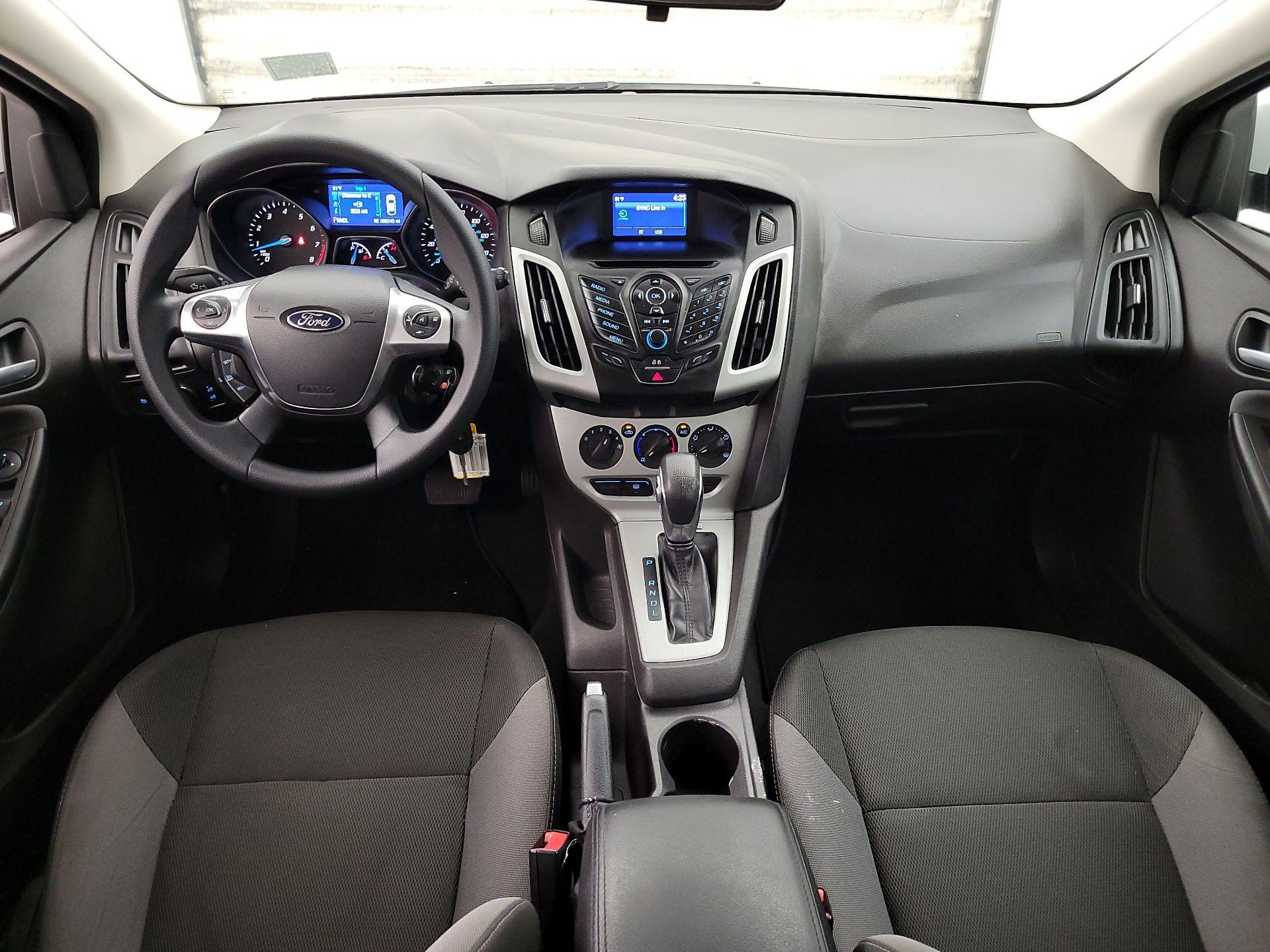 Thumbnail: 2014 Ford Focus - 9