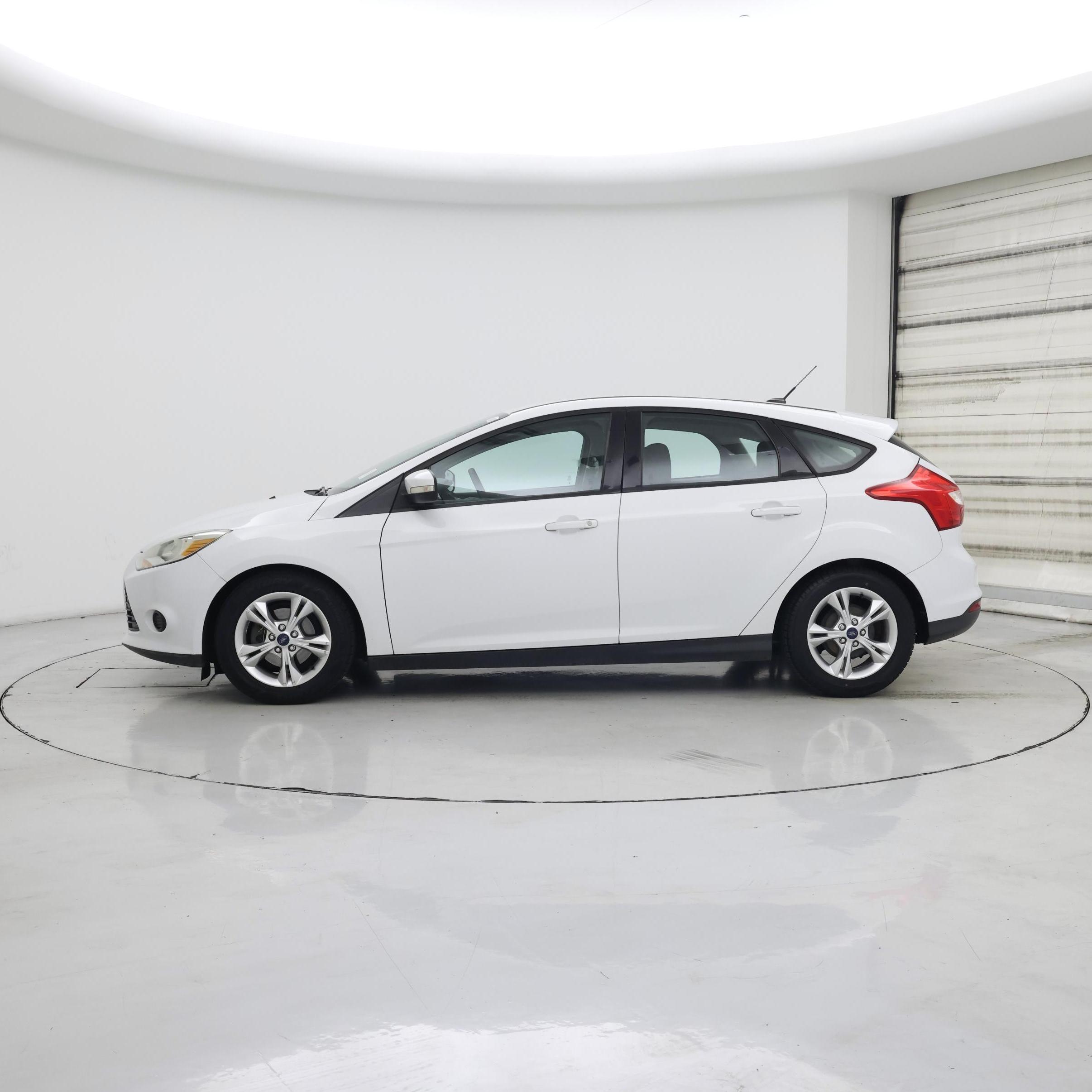 Thumbnail: 2014 Ford Focus - 3