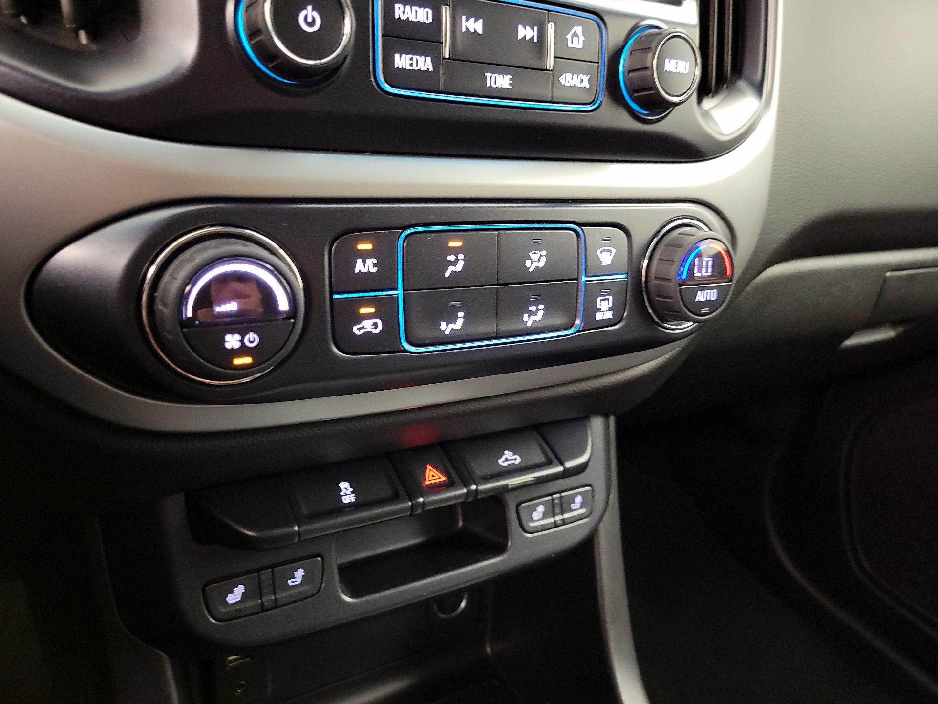 Thumbnail: 2018 Chevrolet Colorado - 16