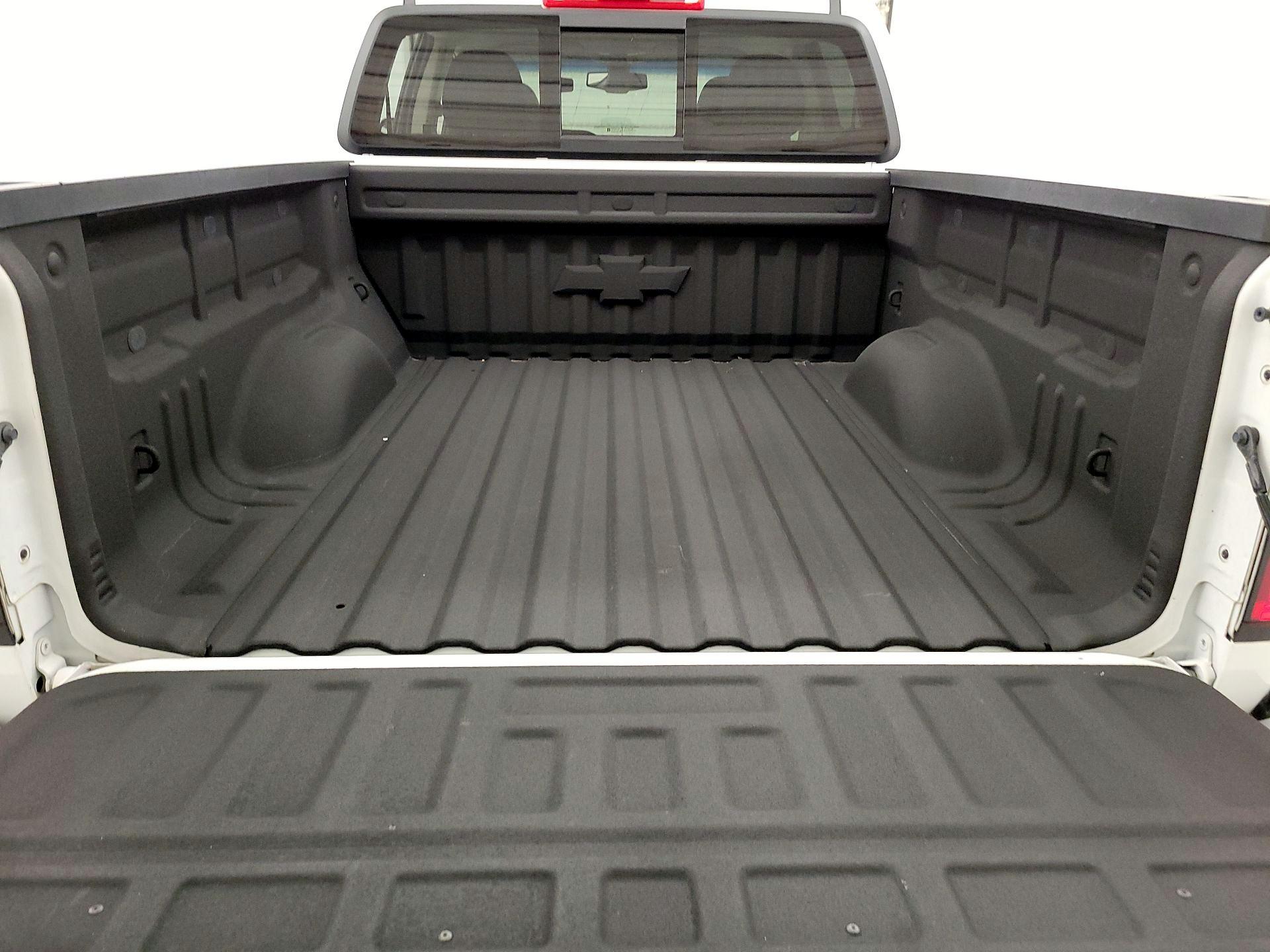 Thumbnail: 2018 Chevrolet Colorado - 20