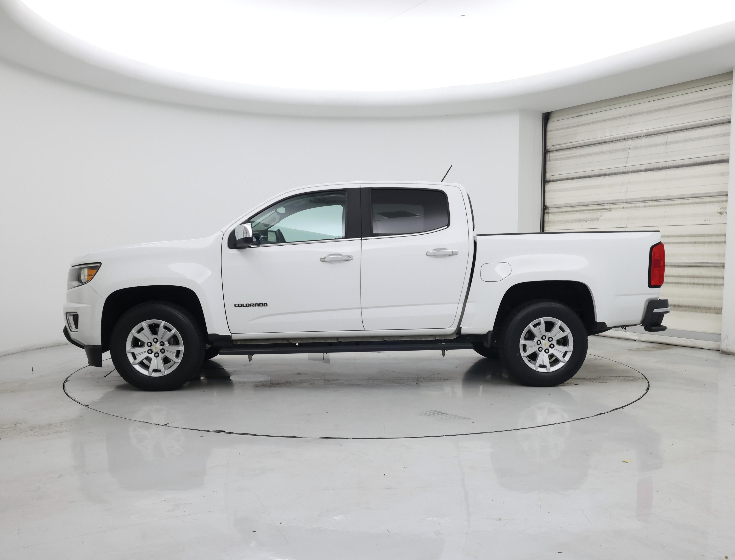 Thumbnail: 2018 Chevrolet Colorado - 3