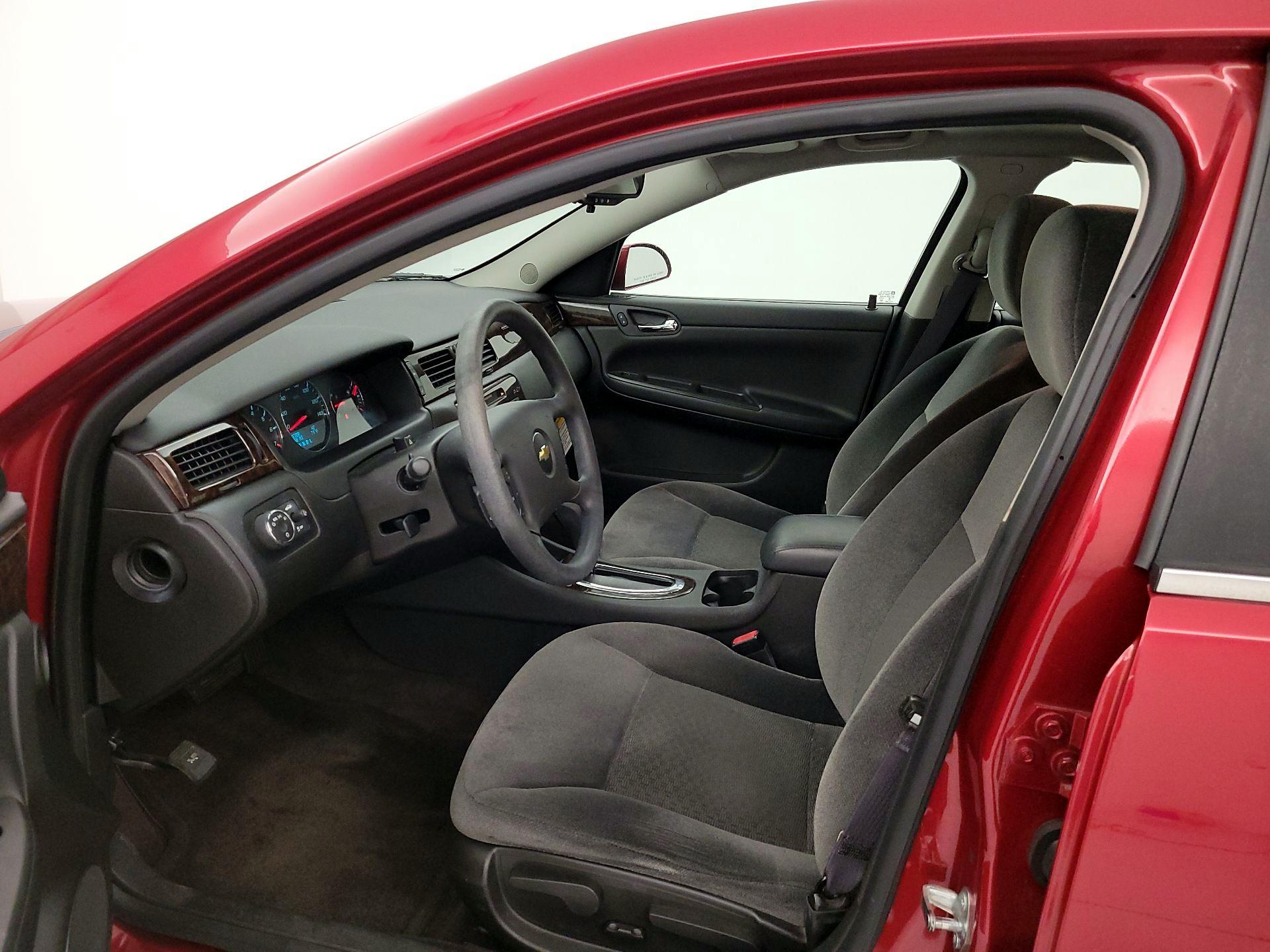 Thumbnail: 2015 Chevrolet Impala - 11