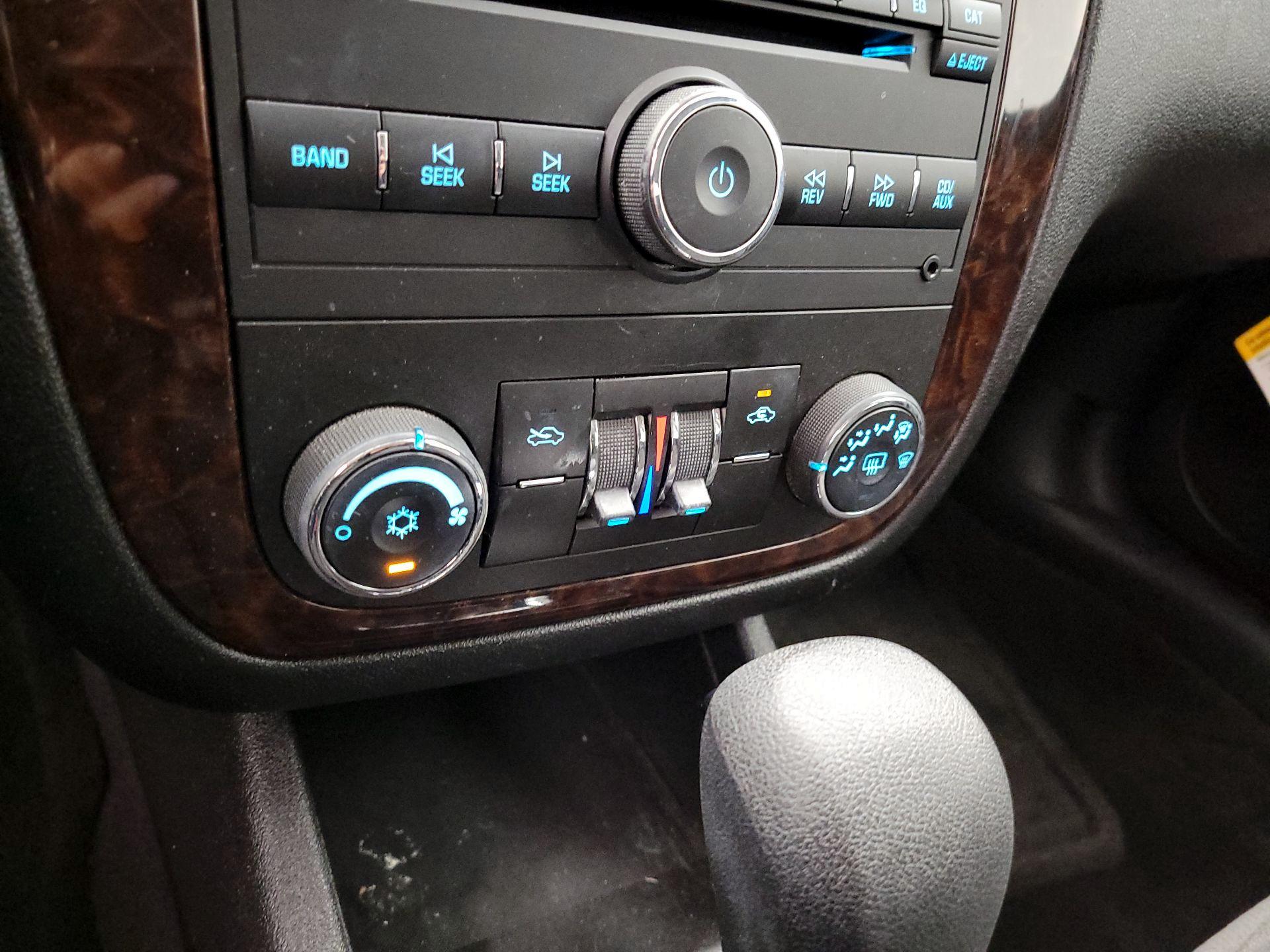 Thumbnail: 2015 Chevrolet Impala - 15