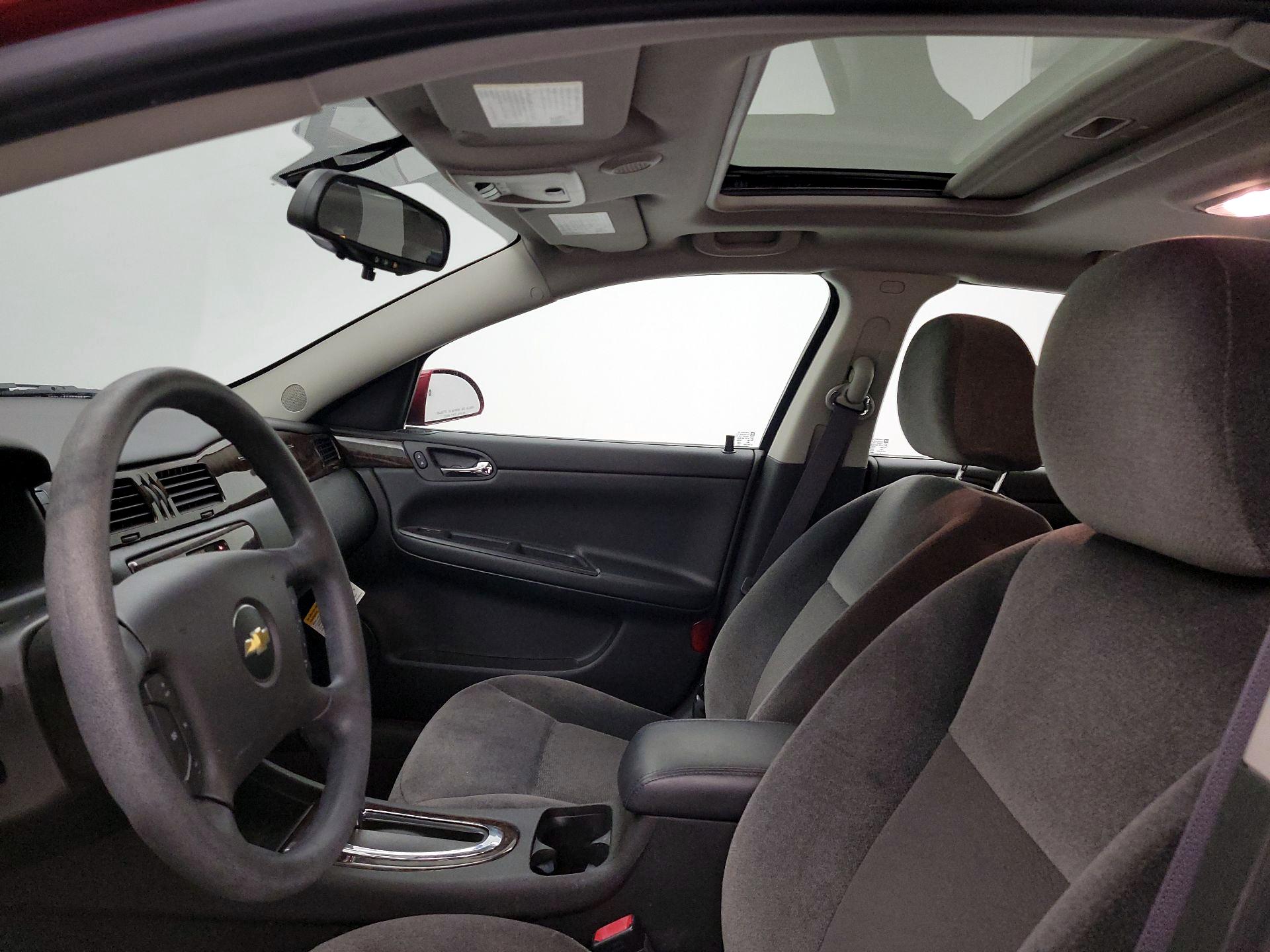 Thumbnail: 2015 Chevrolet Impala - 17