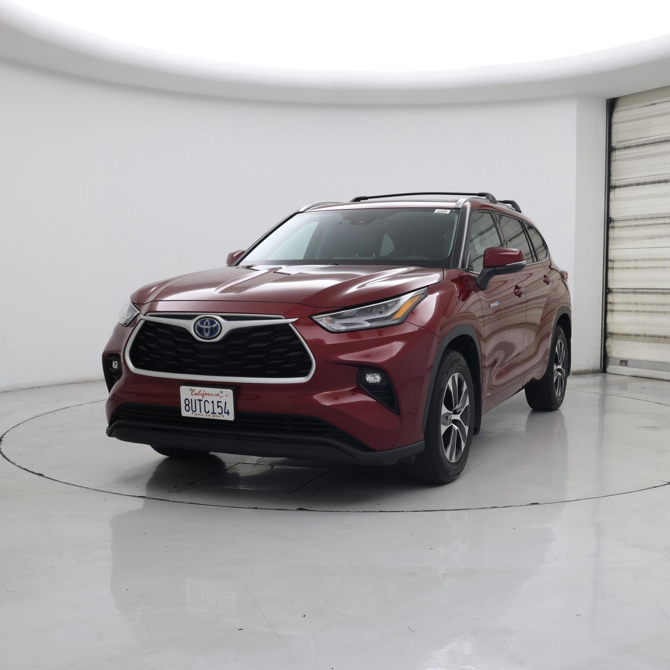 Thumbnail: 2021 Toyota Highlander - 4