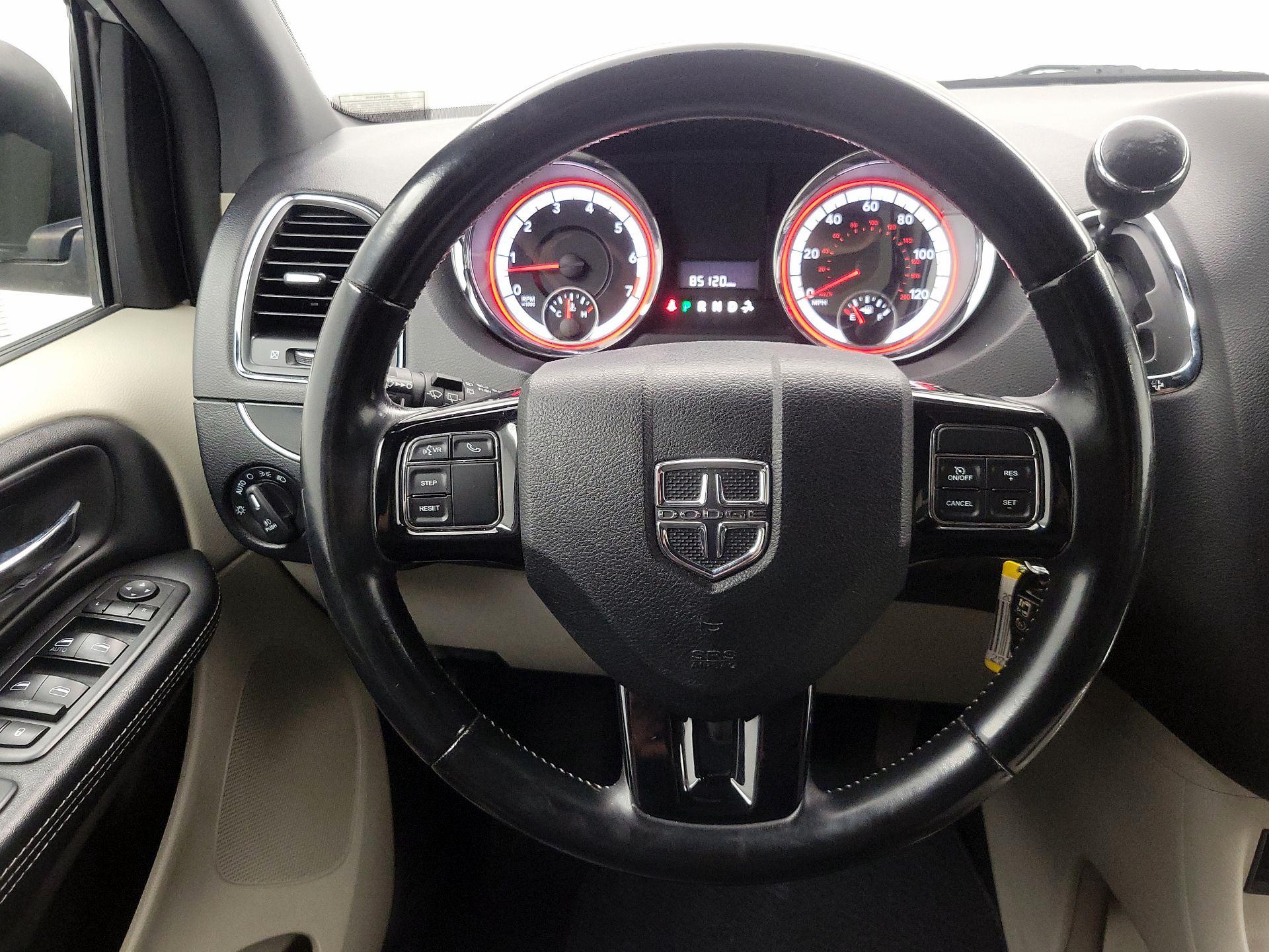 Thumbnail: 2019 Dodge Grand Caravan - 10