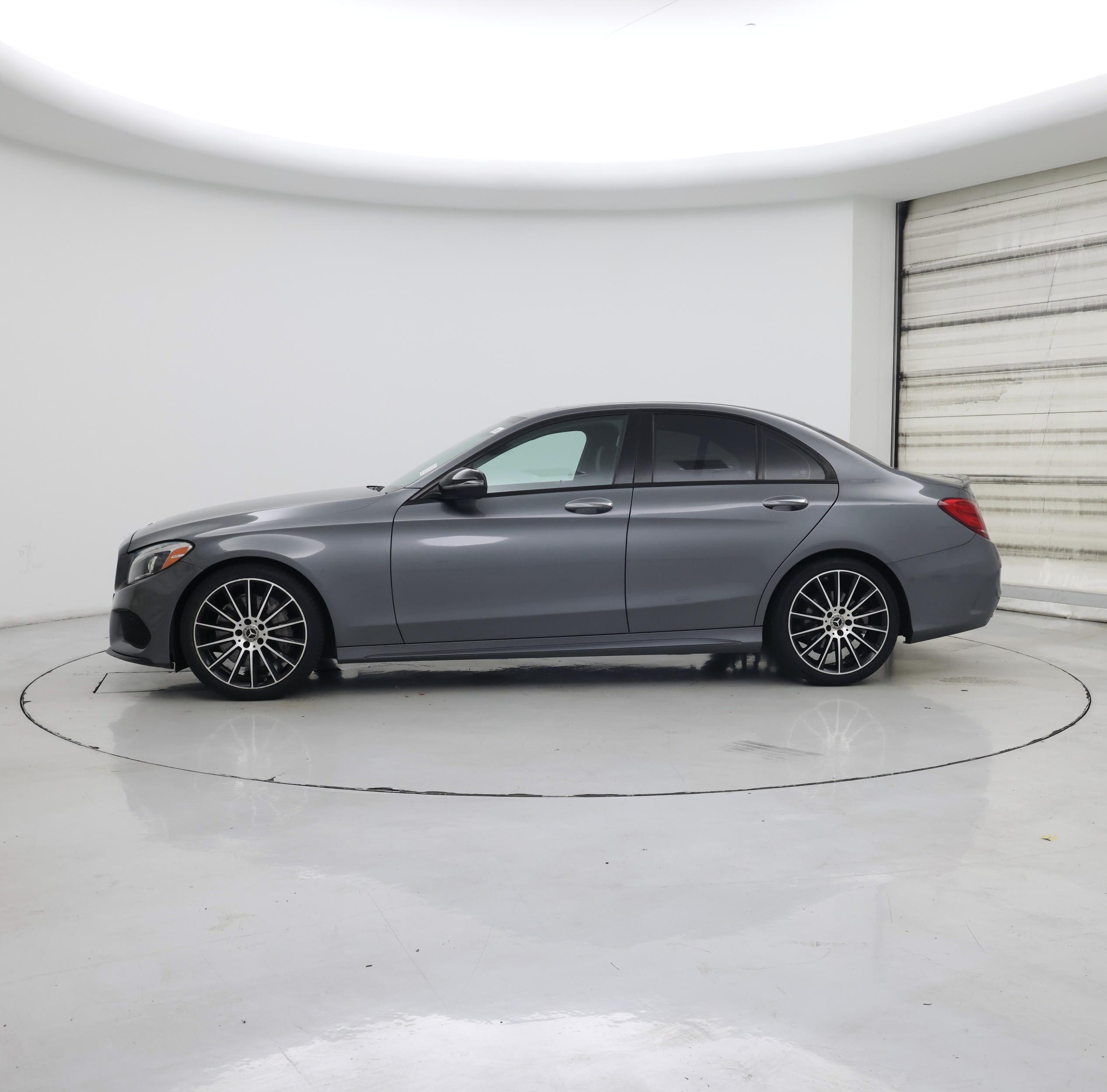 Thumbnail: 2018 Mercedes-Benz C-Class - 3