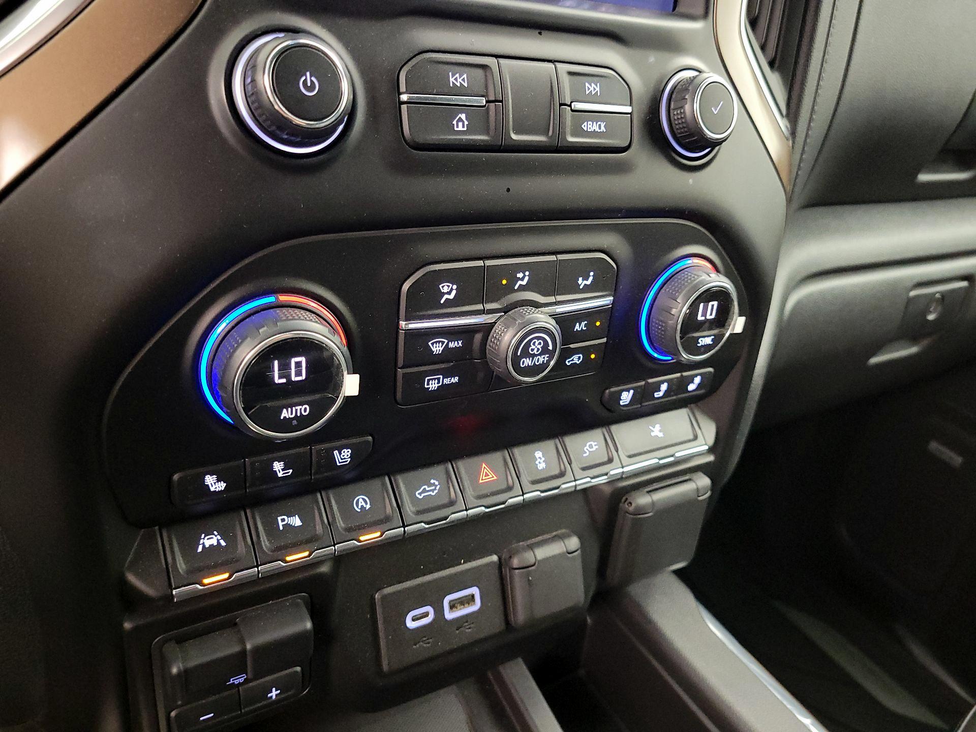 Thumbnail: 2021 Chevrolet Silverado 1500 - 17