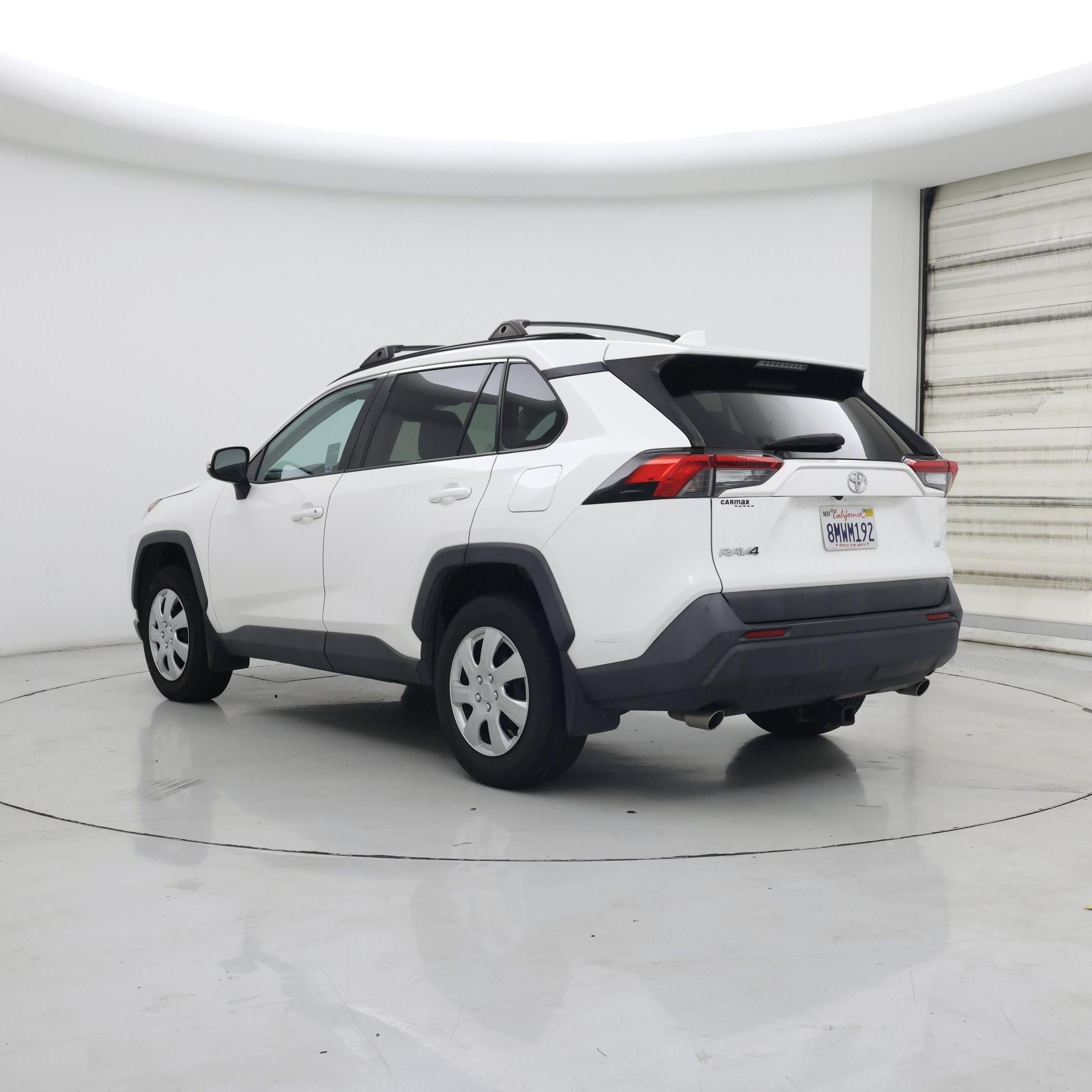 Thumbnail: 2019 Toyota RAV4 - 2