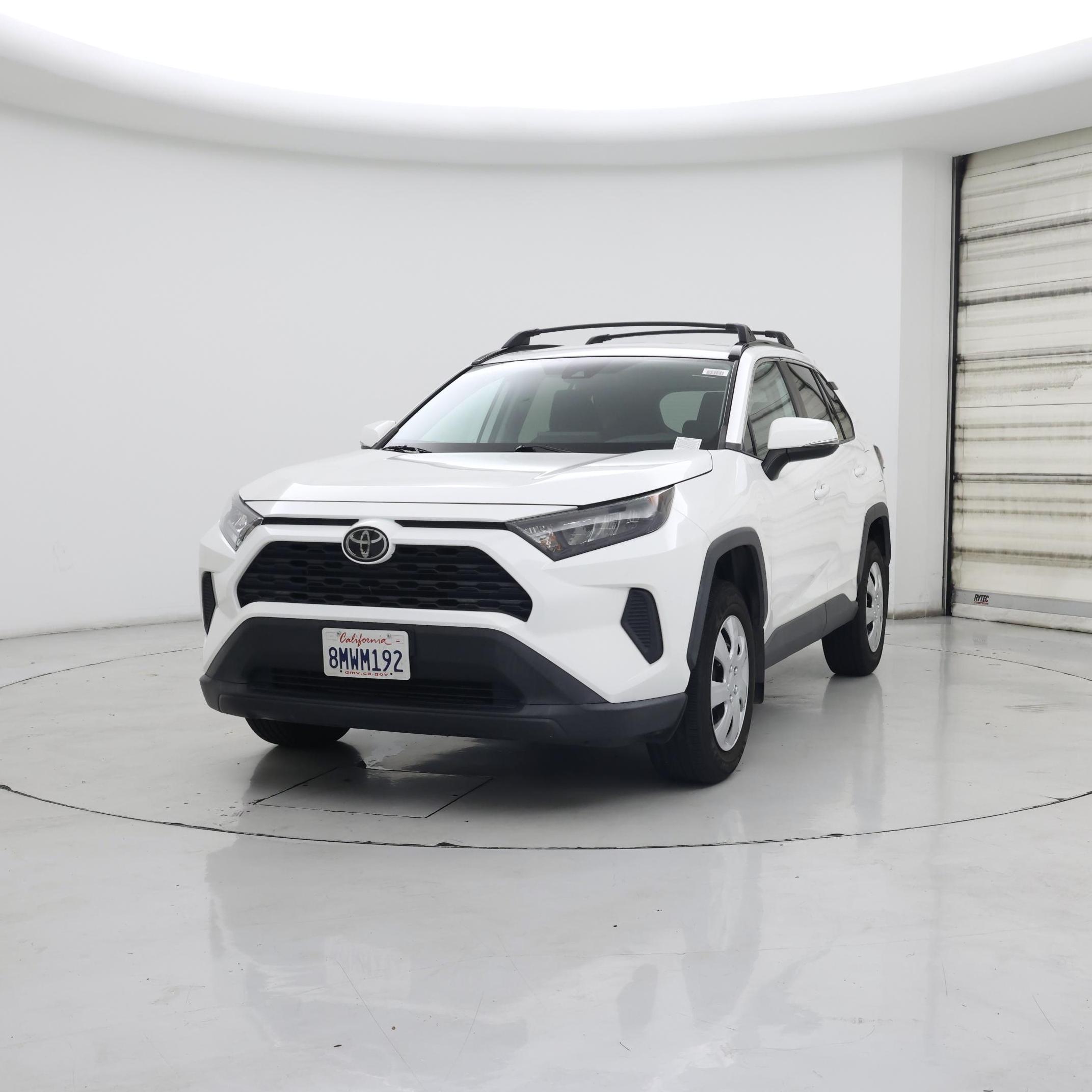 Thumbnail: 2019 Toyota RAV4 - 4