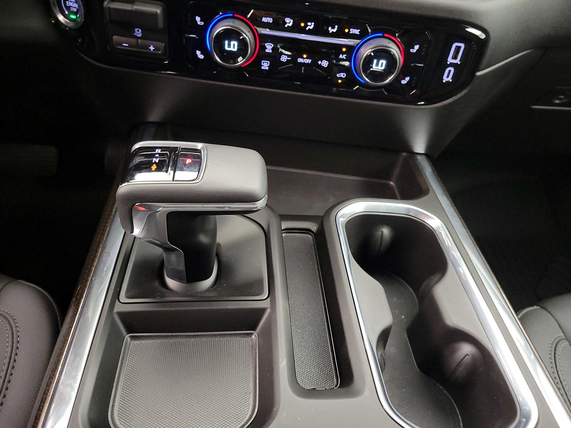 Thumbnail: 2025 Chevrolet Silverado 1500 - 18