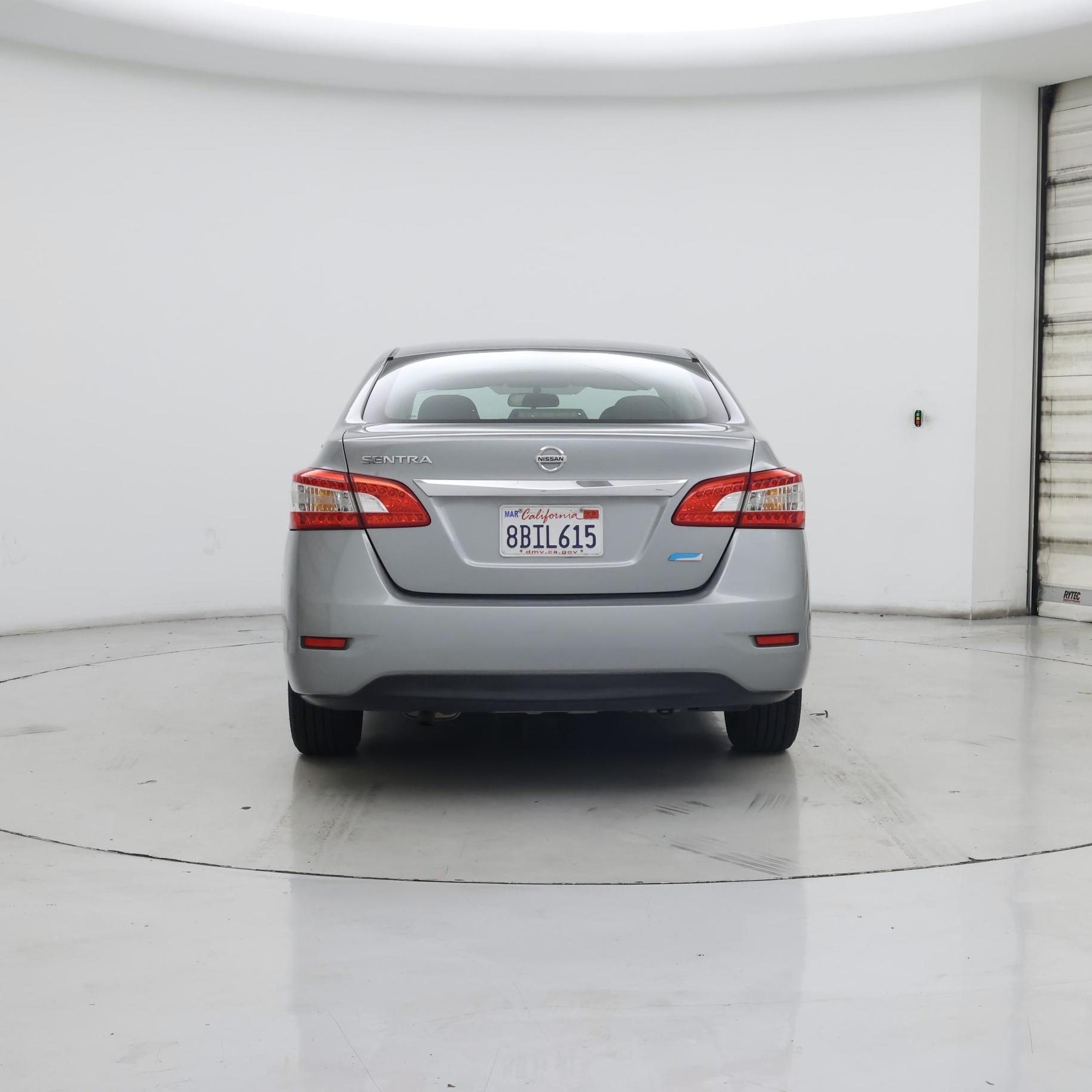 Thumbnail: 2014 Nissan Sentra - 6