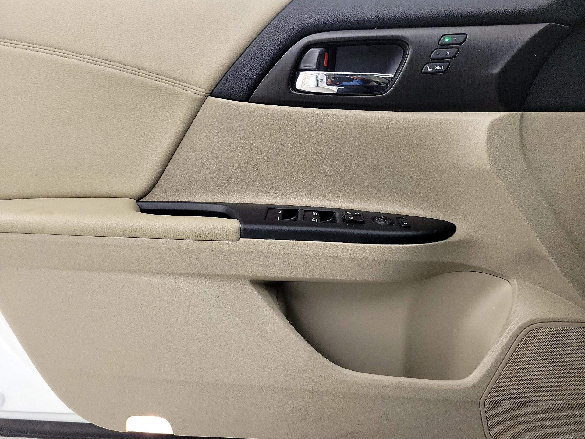 Thumbnail: 2014 Honda Accord - 12