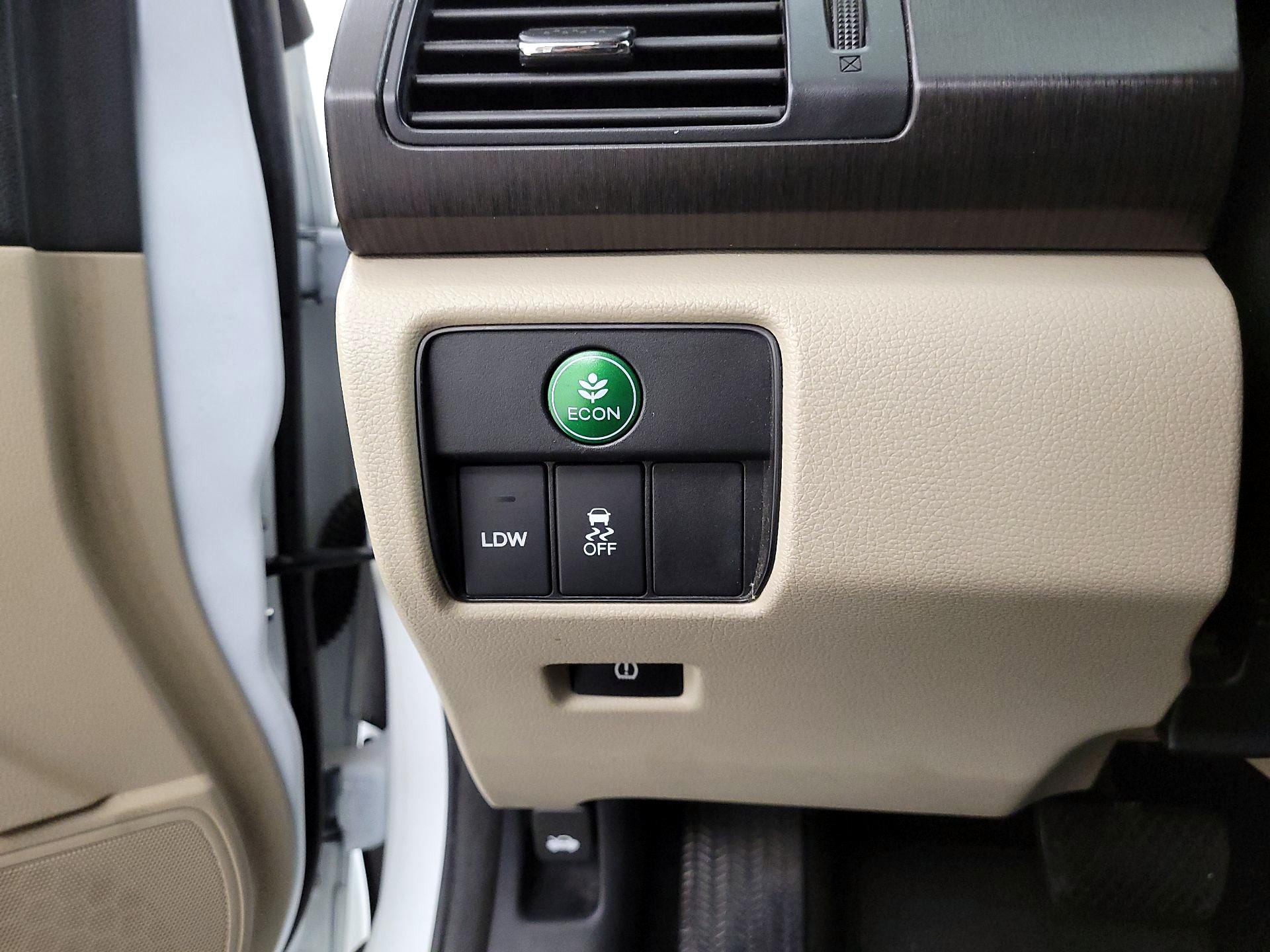 Thumbnail: 2014 Honda Accord - 13