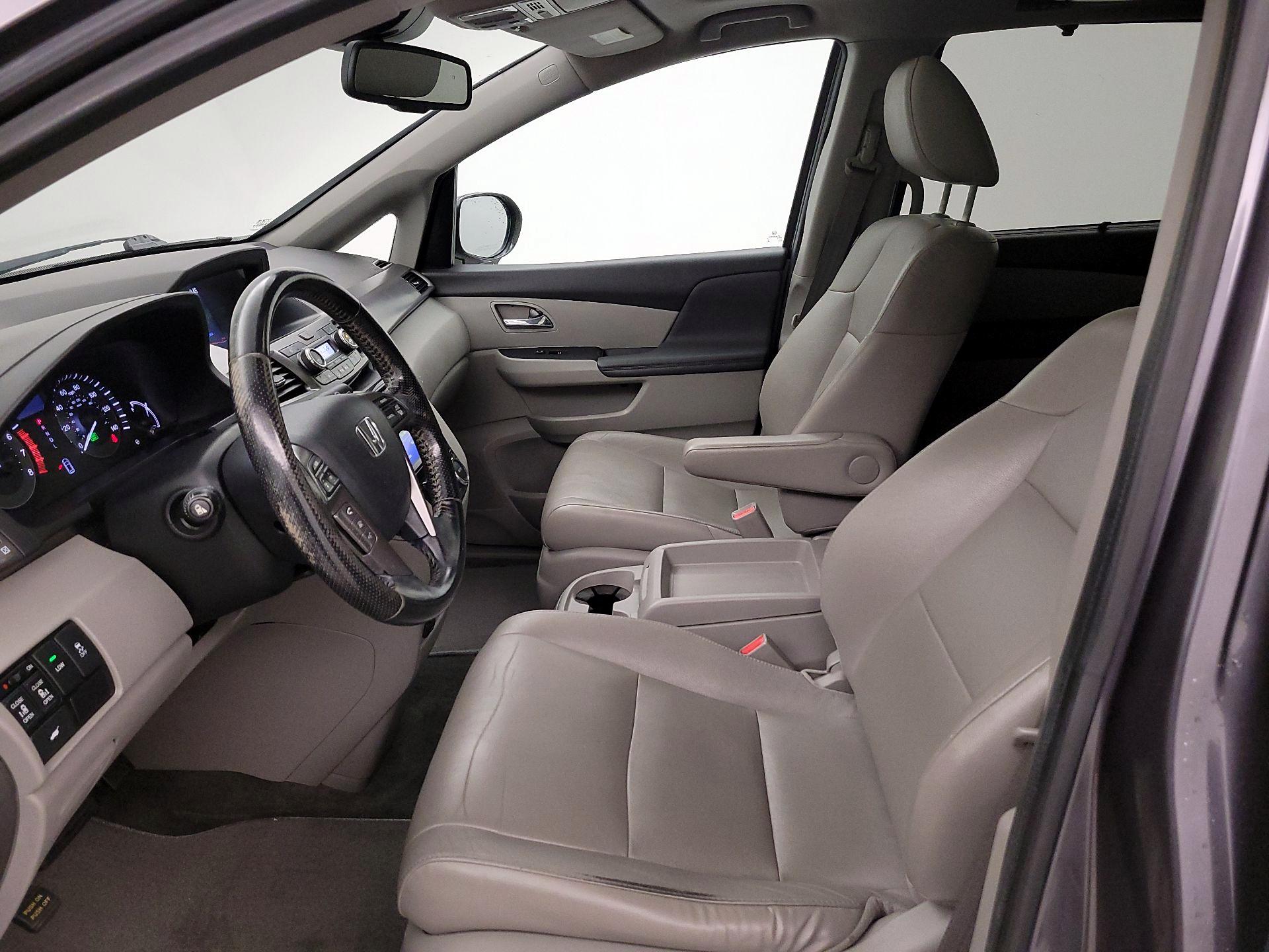 Thumbnail: 2015 Honda Odyssey - 11