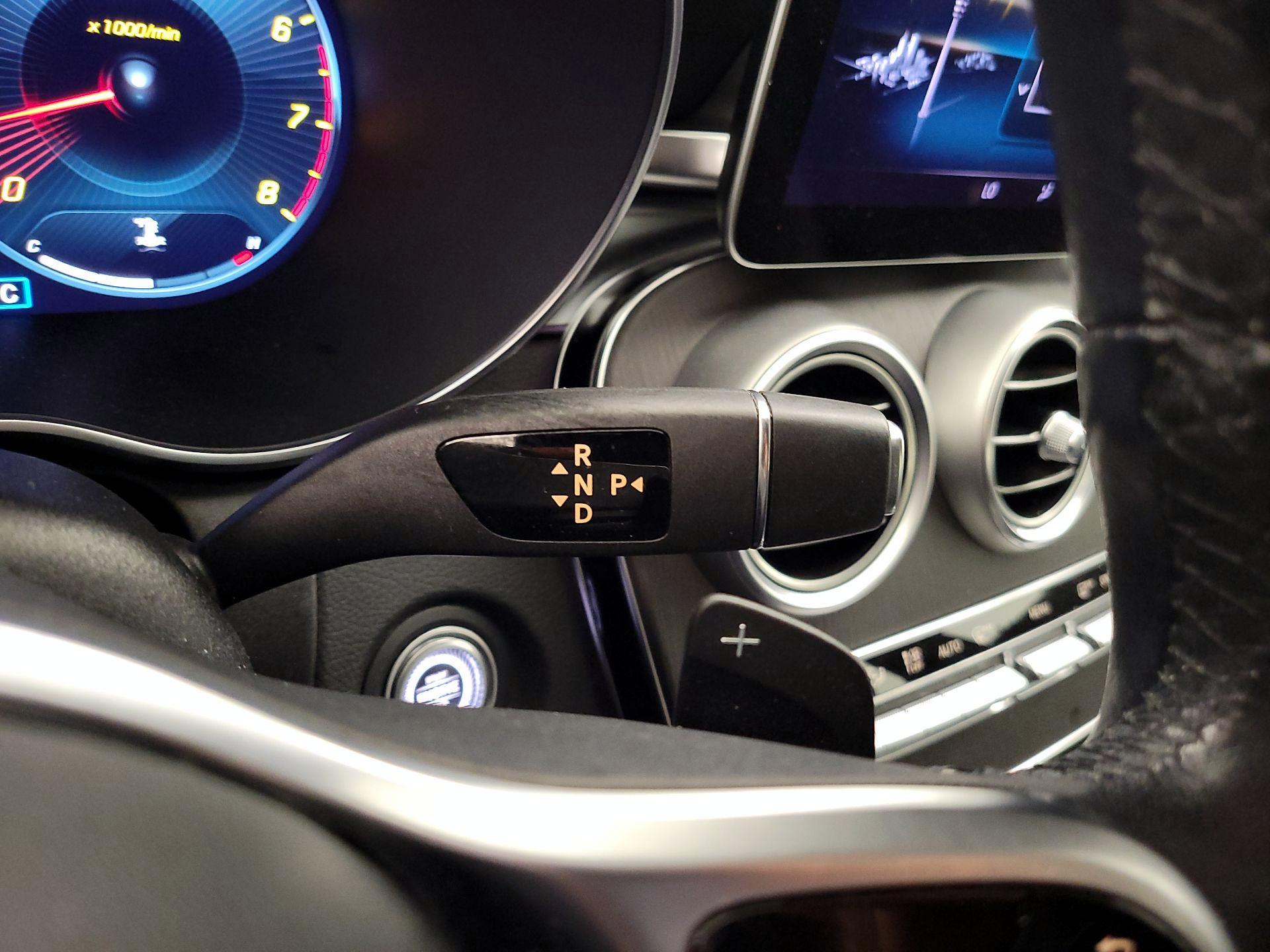 Thumbnail: 2021 Mercedes-Benz C-Class - 16
