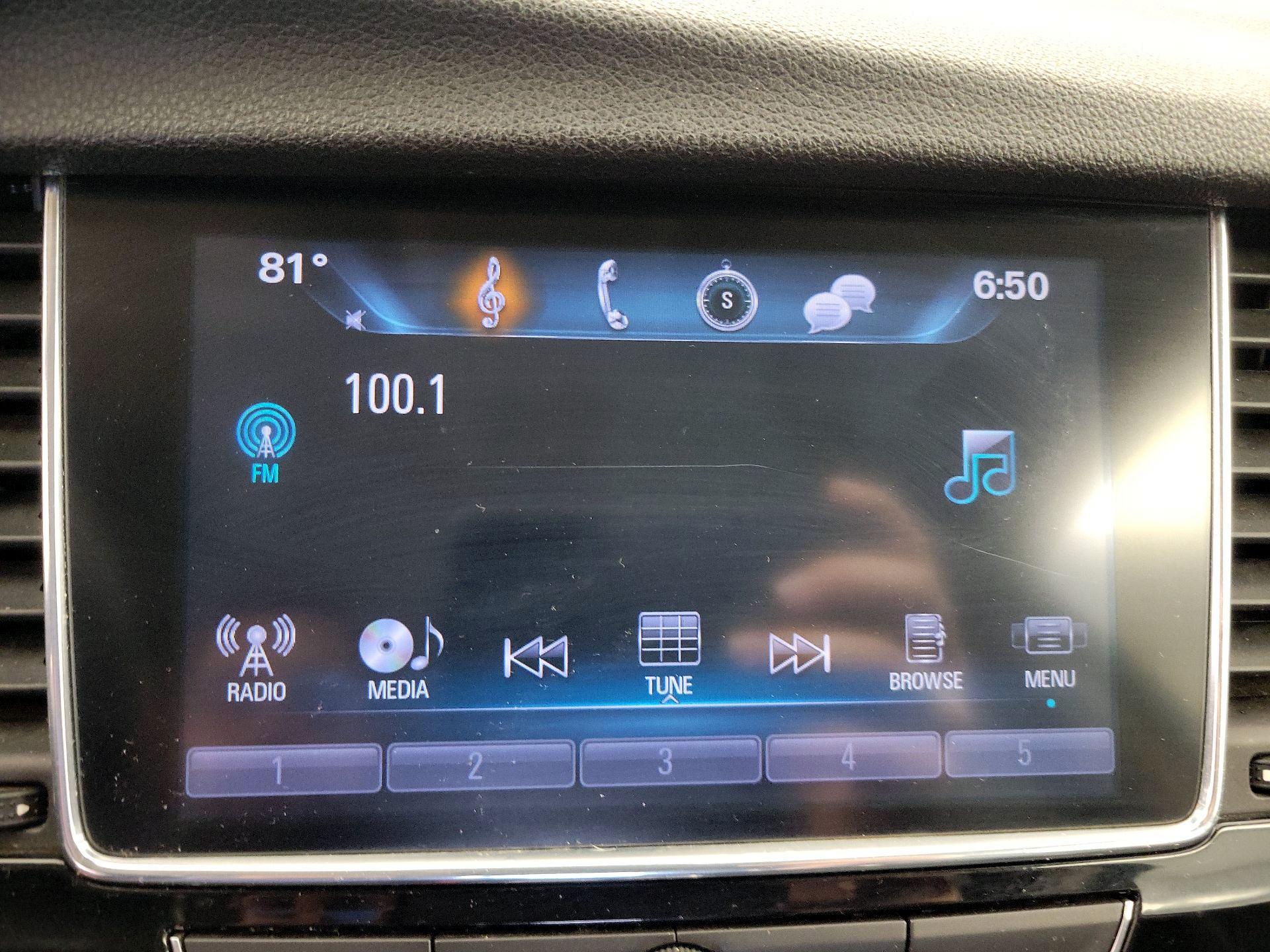 Thumbnail: 2017 Buick Encore - 15