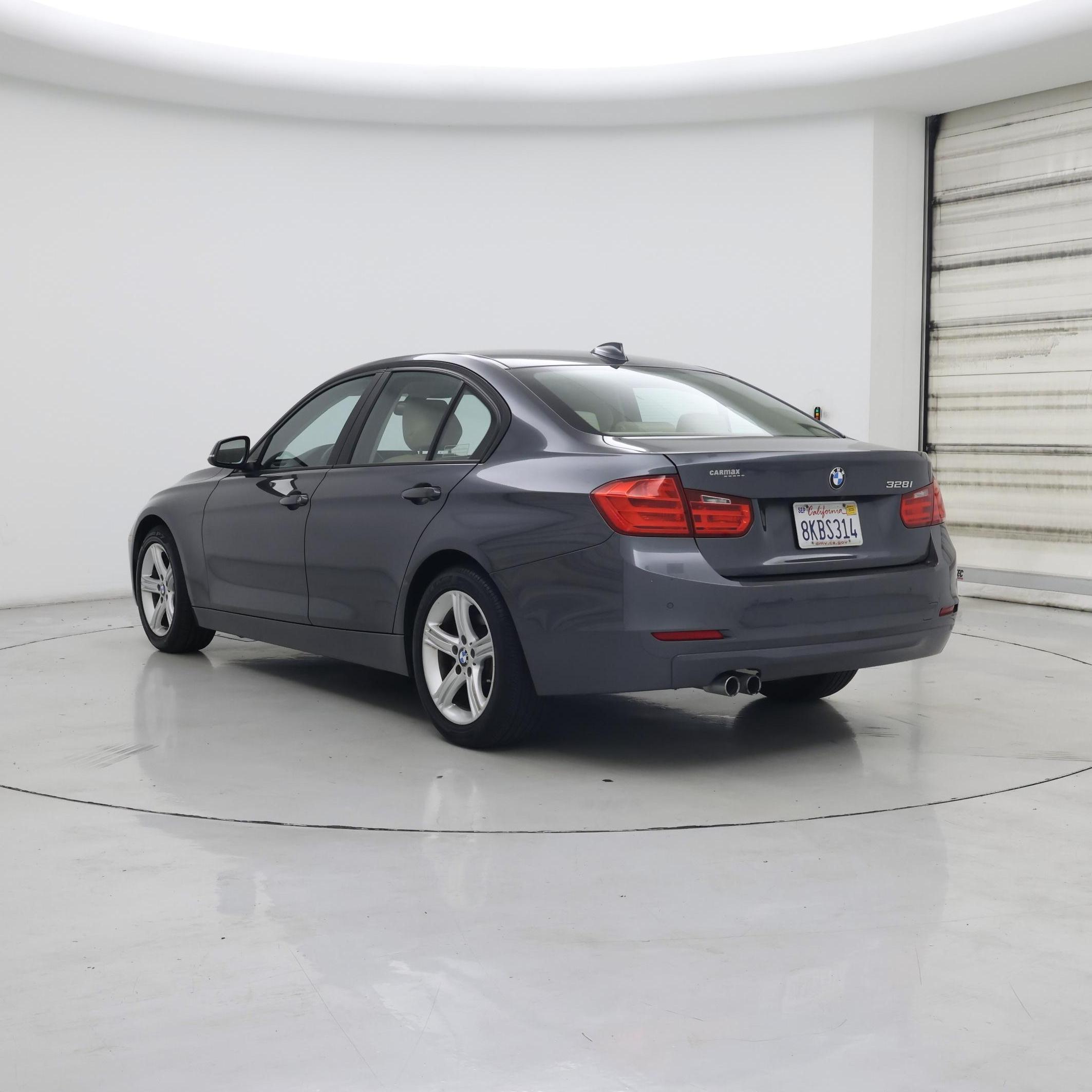 Thumbnail: 2015 BMW 3 Series - 2