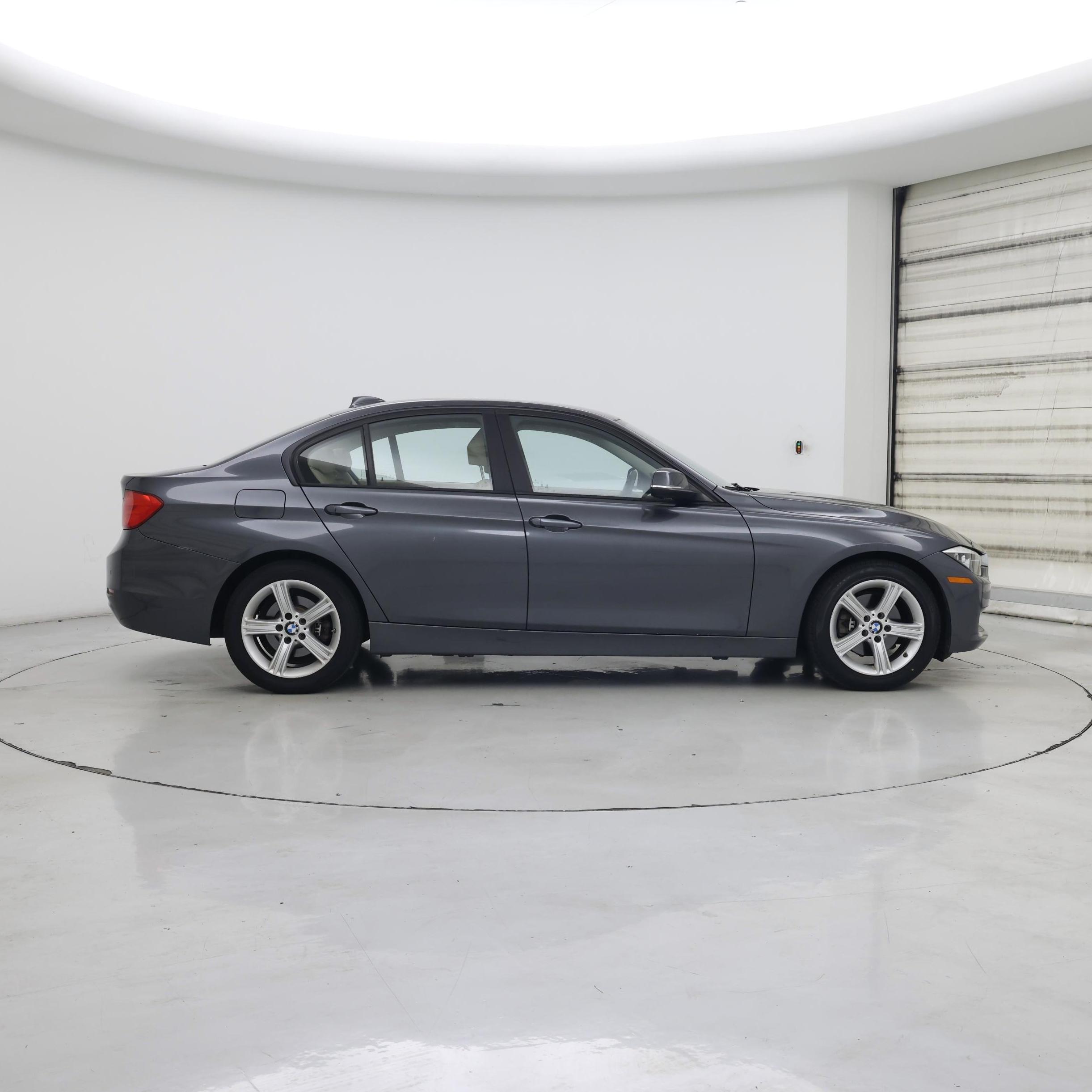 Thumbnail: 2015 BMW 3 Series - 7