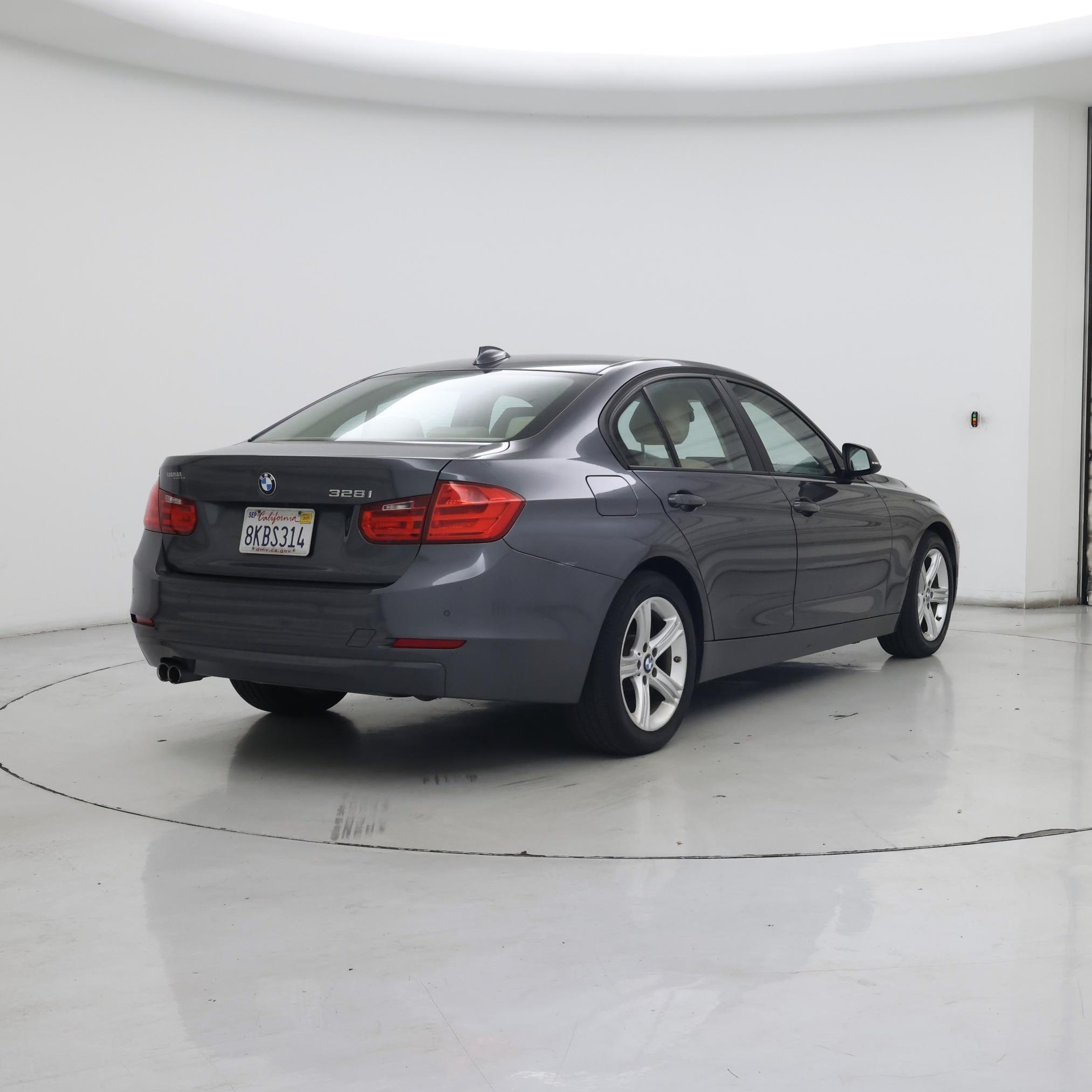 Thumbnail: 2015 BMW 3 Series - 8