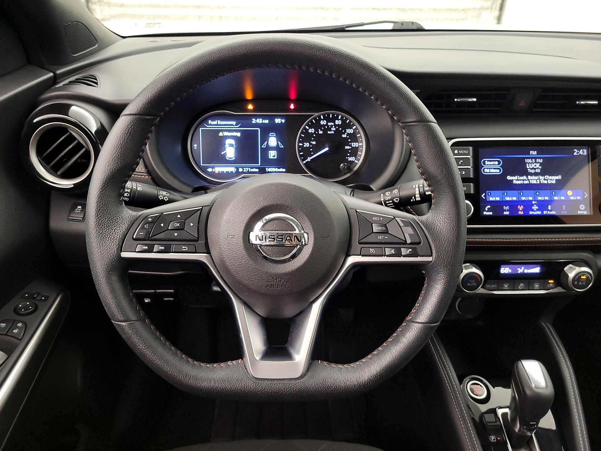 Thumbnail: 2018 Nissan Kicks - 10