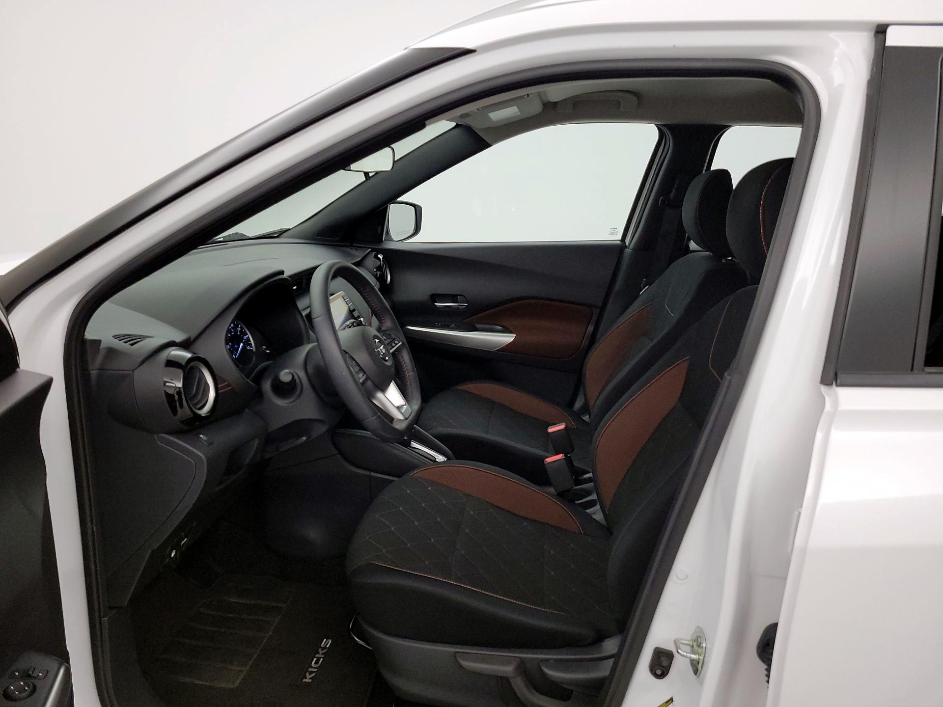 Thumbnail: 2018 Nissan Kicks - 11