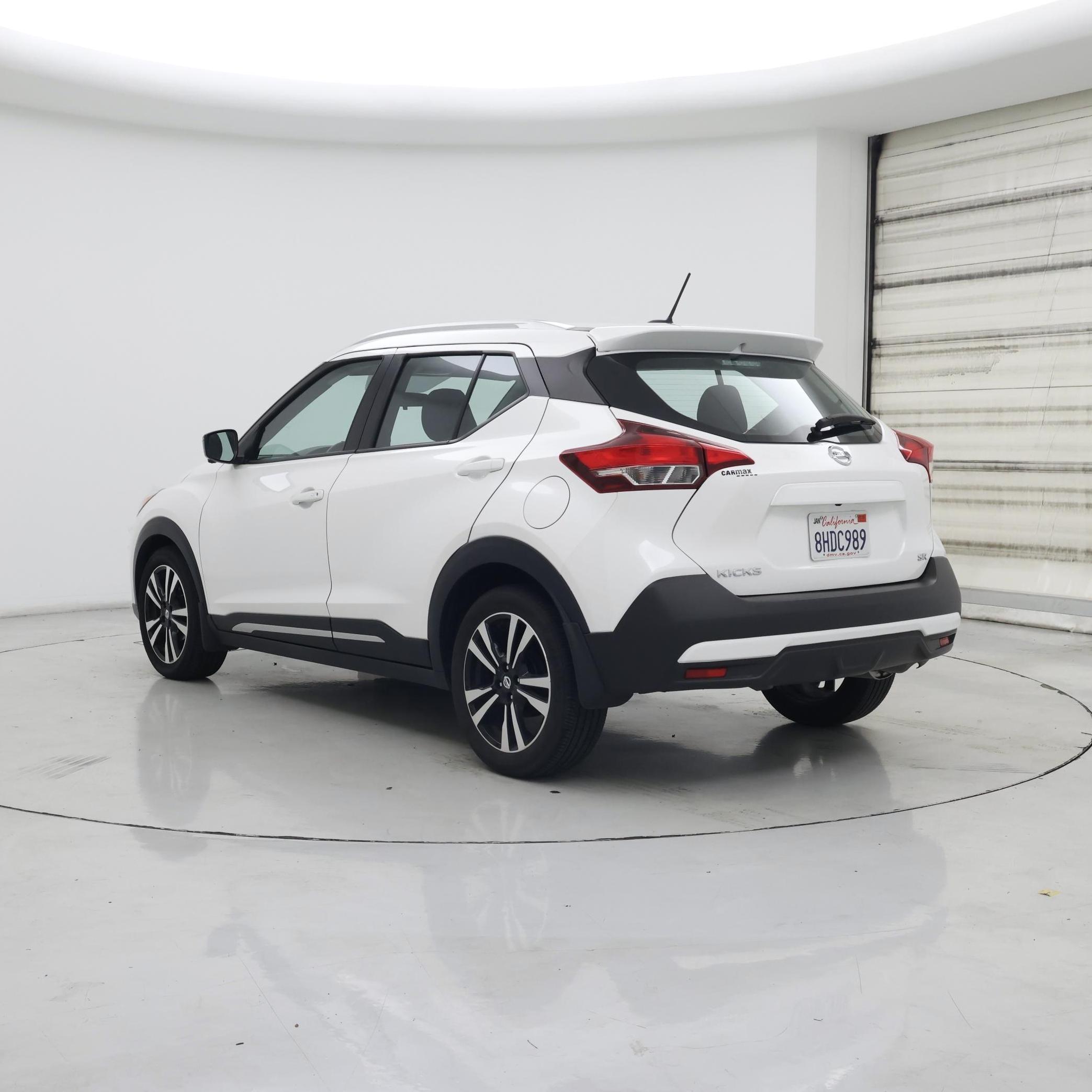 Thumbnail: 2018 Nissan Kicks - 2