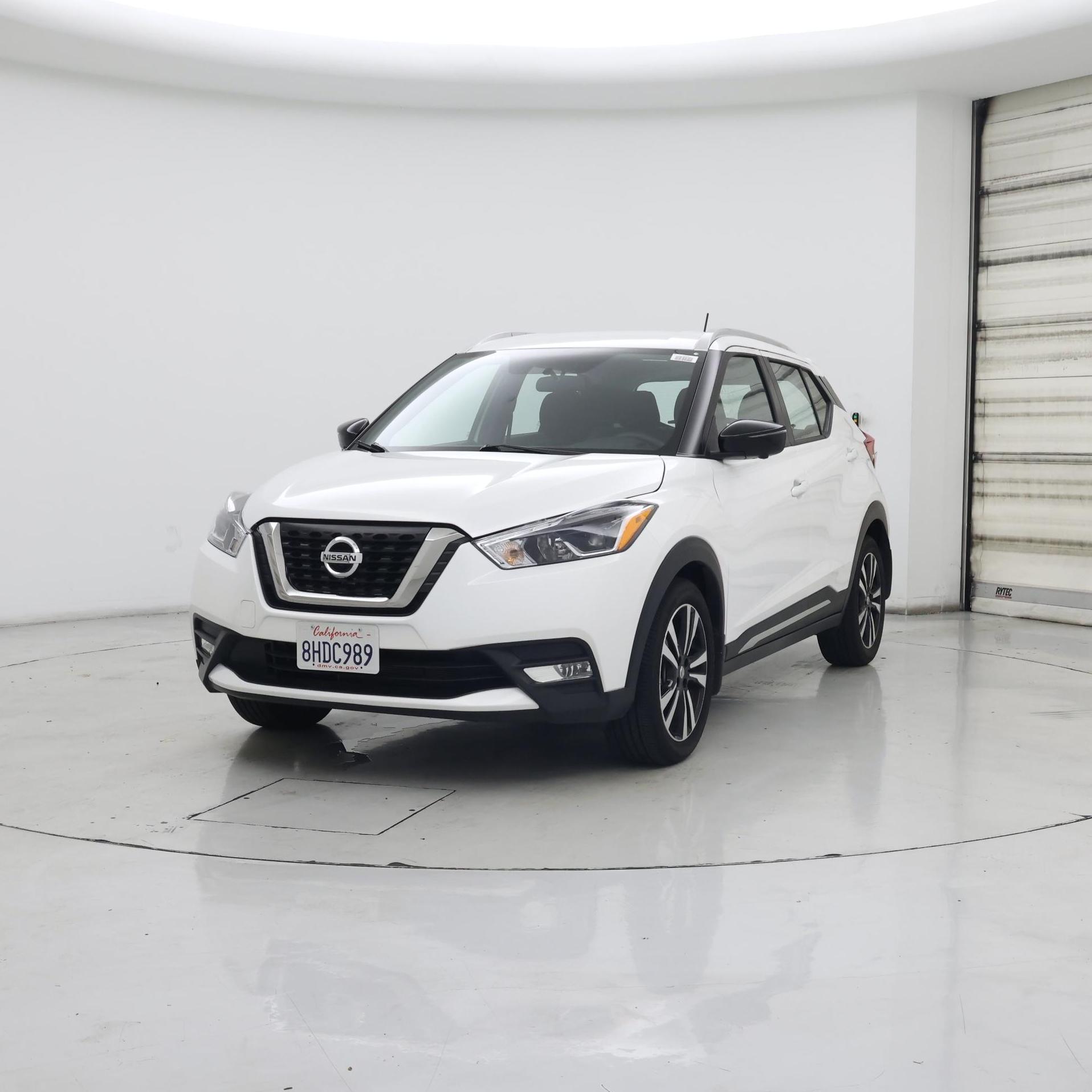 Thumbnail: 2018 Nissan Kicks - 4