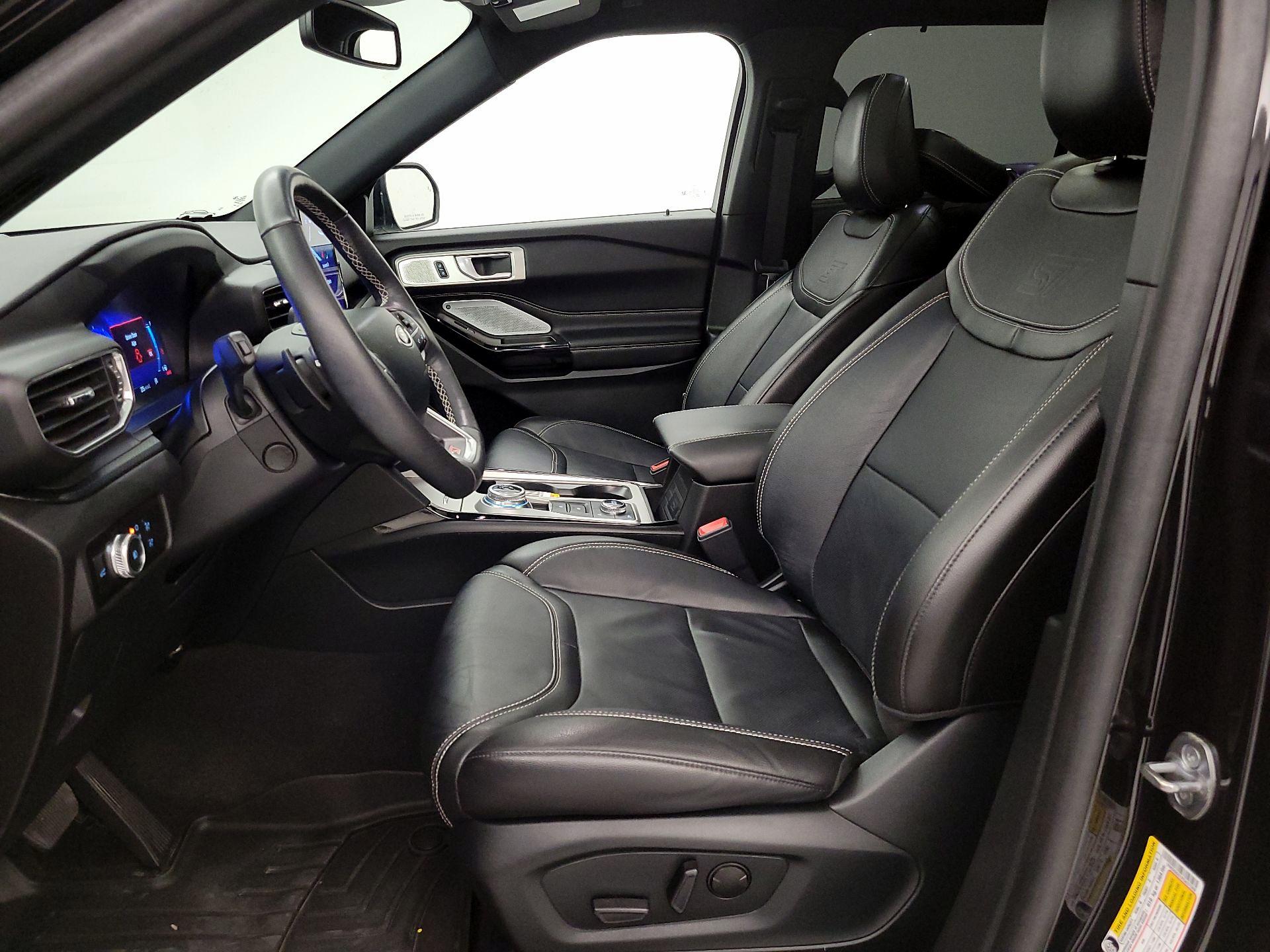 Thumbnail: 2023 Ford Explorer - 11