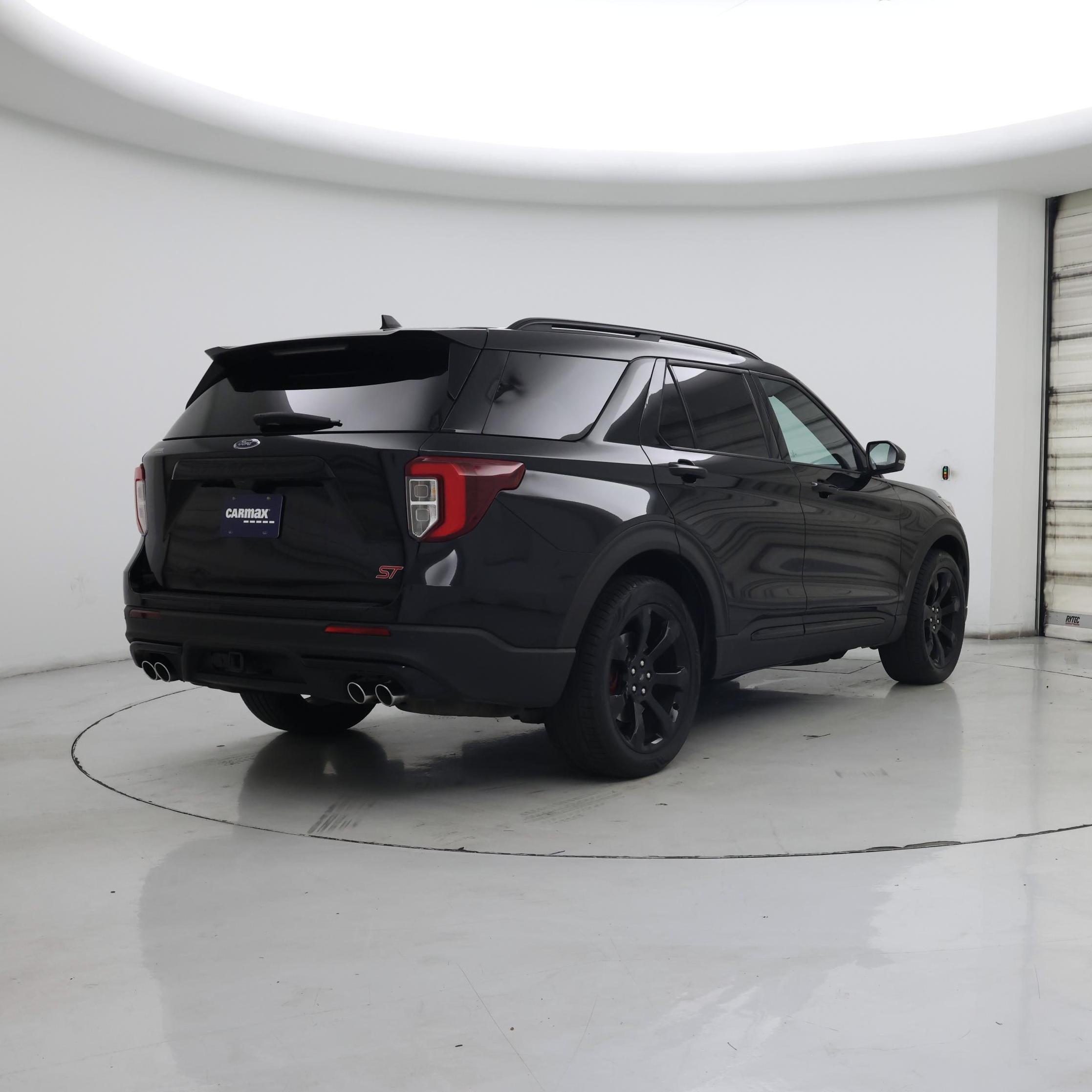 Thumbnail: 2023 Ford Explorer - 8