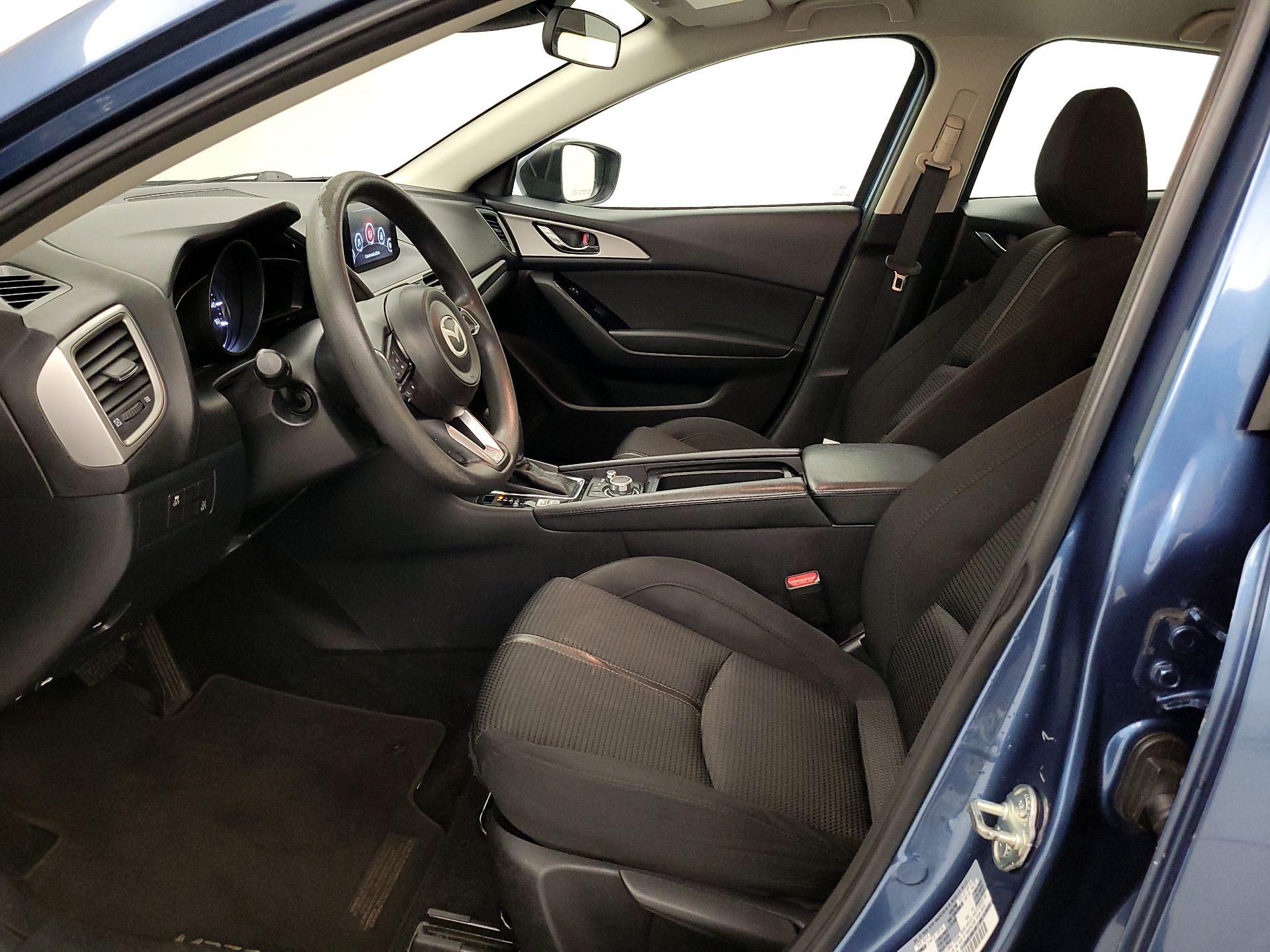 Thumbnail: 2018 Mazda Mazda3 - 11
