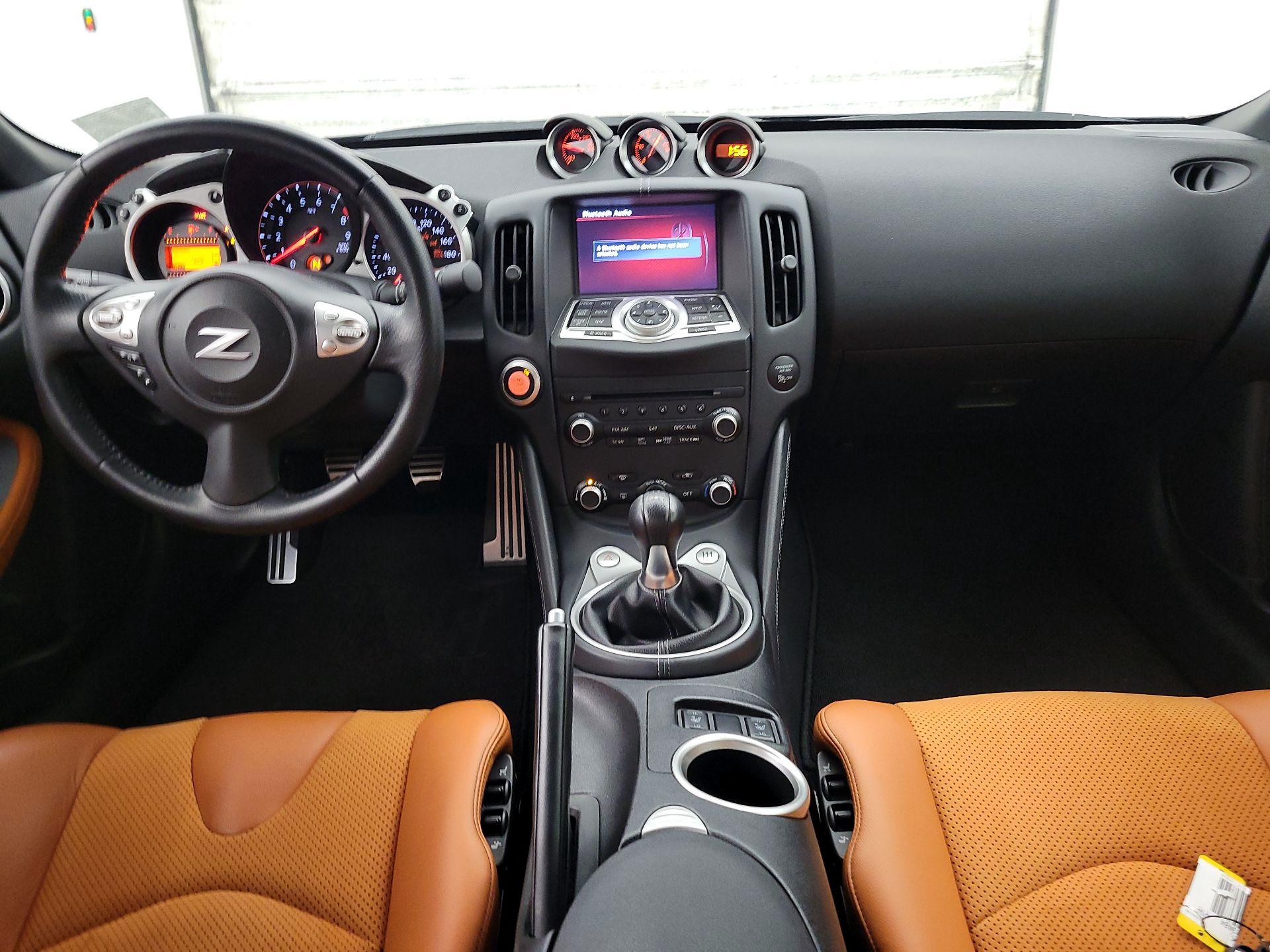 Thumbnail: 2014 Nissan Z - 9