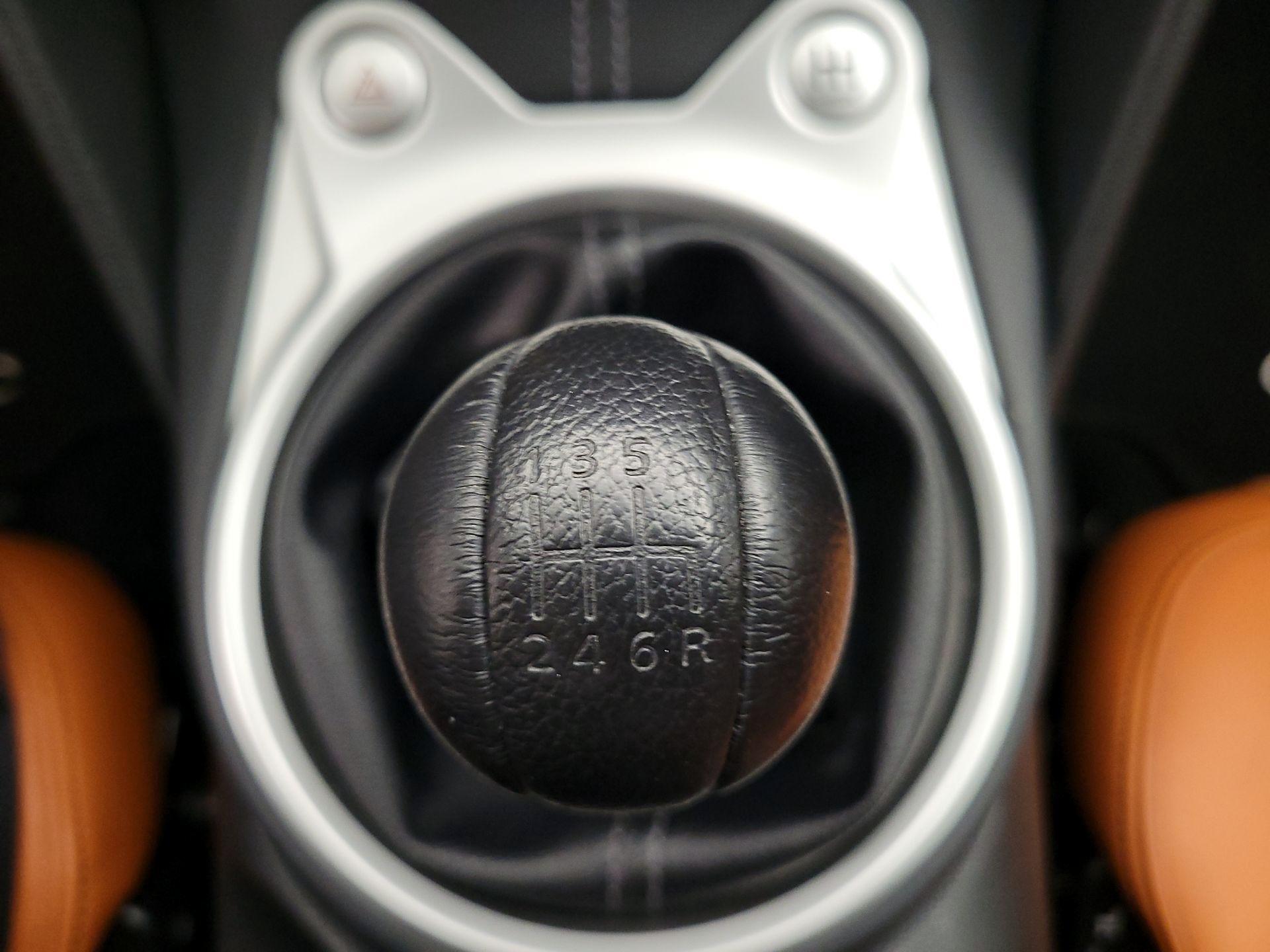 Thumbnail: 2014 Nissan Z - 17