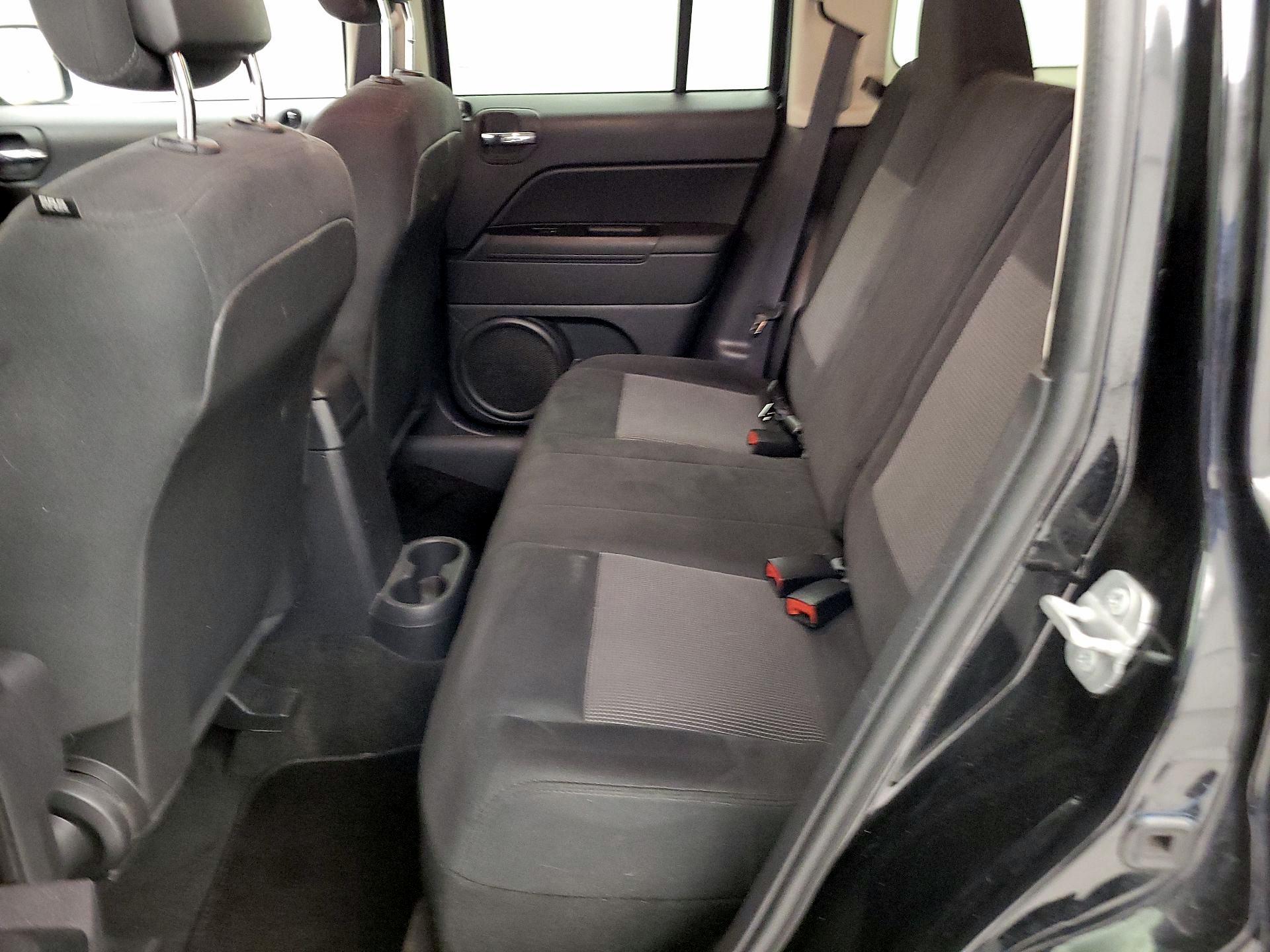 Thumbnail: 2014 Jeep Patriot - 17