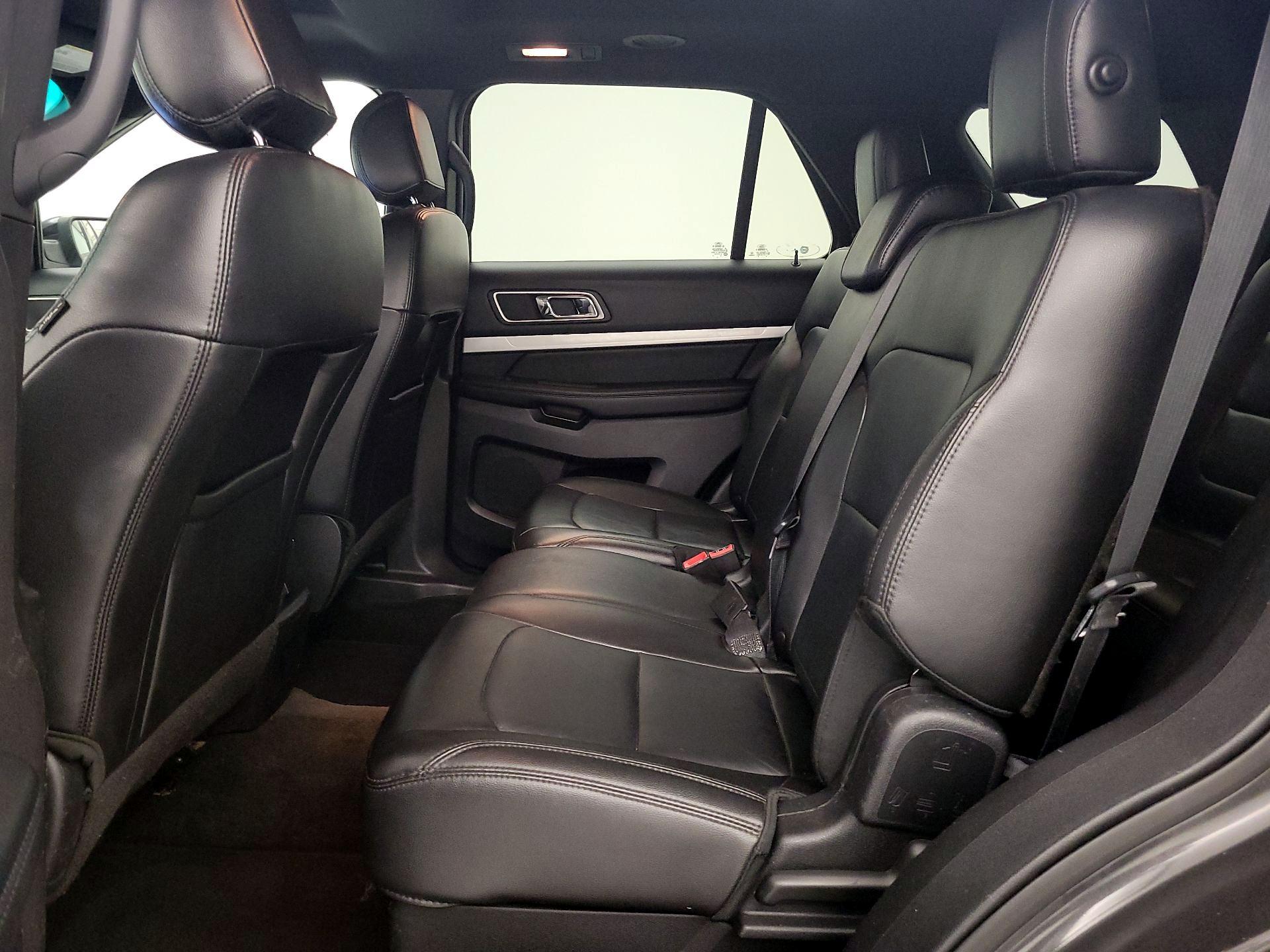 Thumbnail: 2017 Ford Explorer - 18