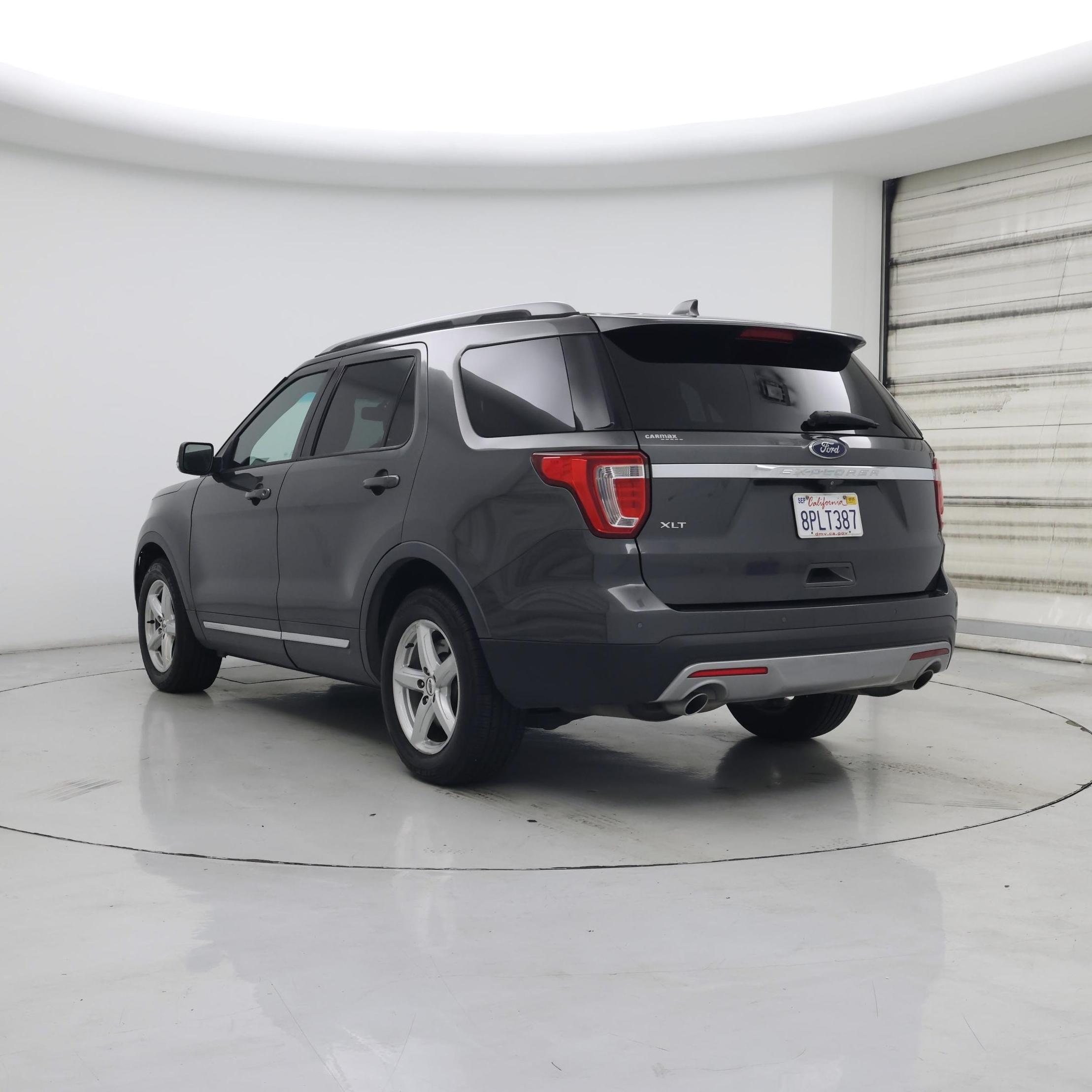 Thumbnail: 2017 Ford Explorer - 2