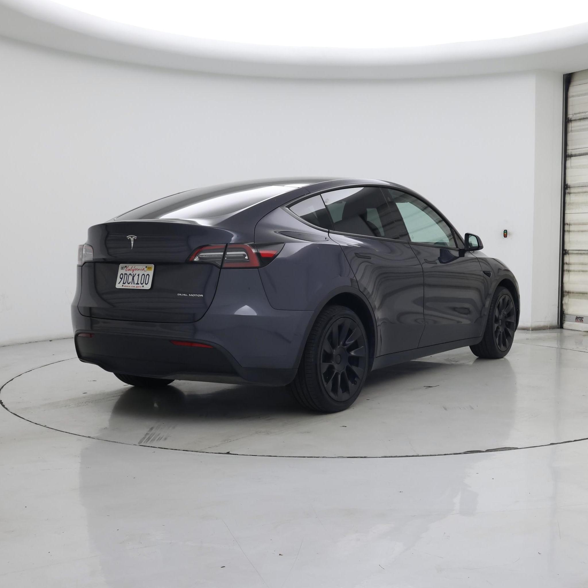 Thumbnail: 2022 Tesla Model Y - 8