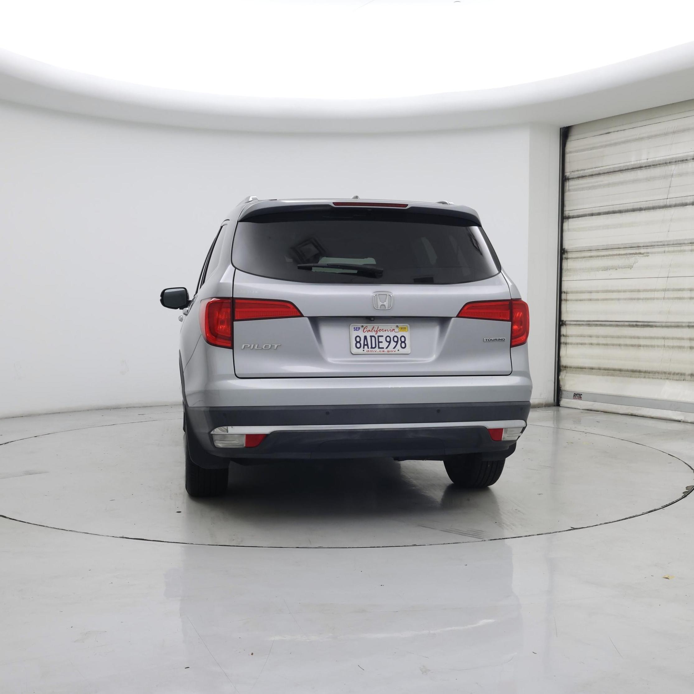 Thumbnail: 2017 Honda Pilot - 6