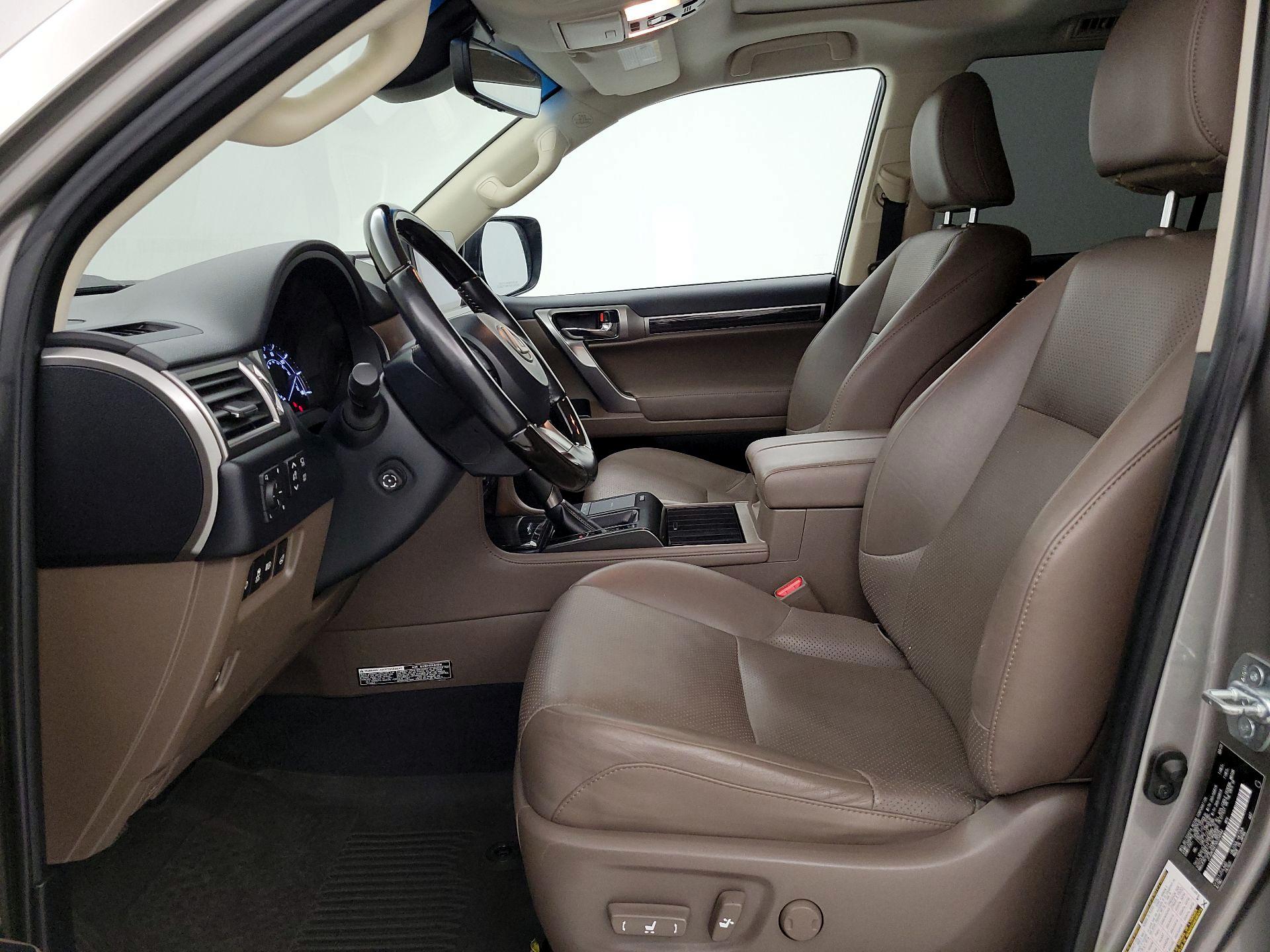 Thumbnail: 2022 Lexus GX - 11