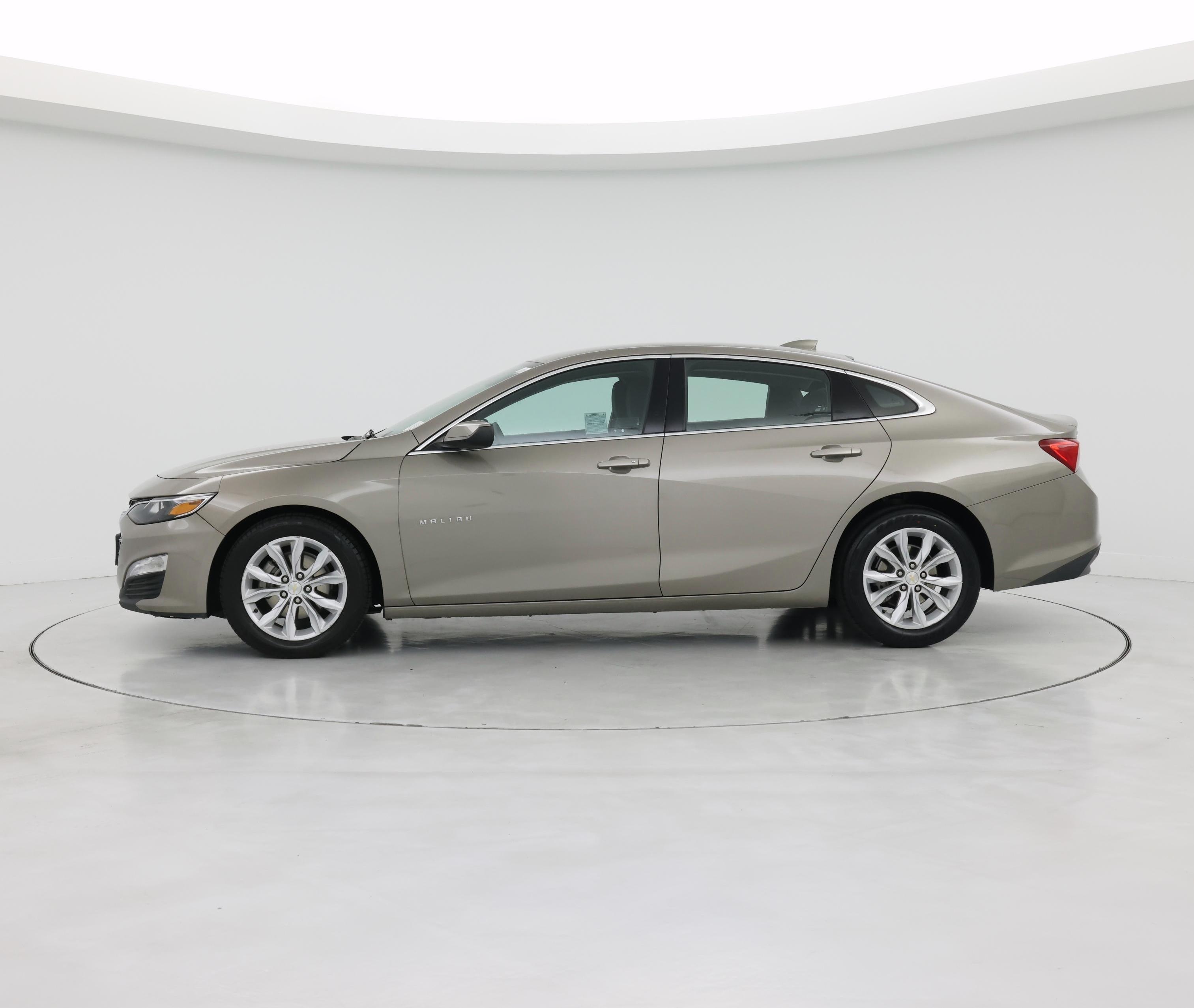 Thumbnail: 2023 Chevrolet Malibu - 3