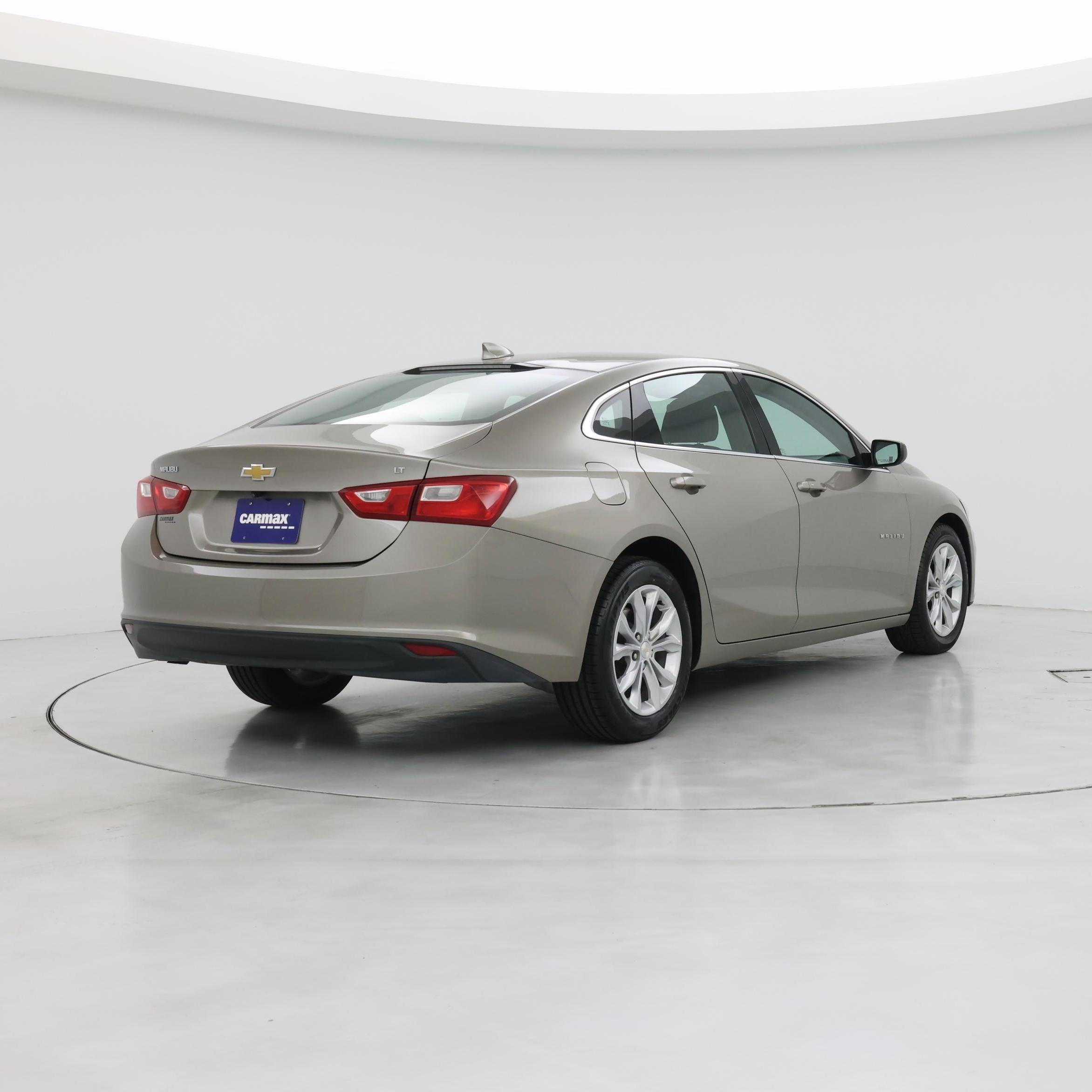 Thumbnail: 2023 Chevrolet Malibu - 8