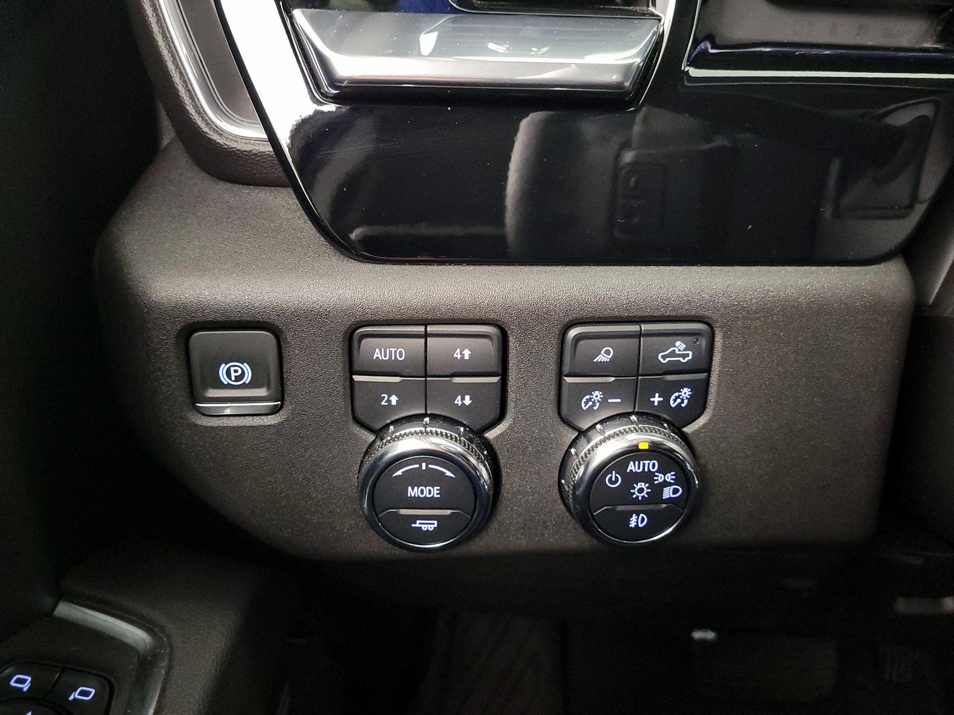 Thumbnail: 2025 GMC Sierra 1500 - 13
