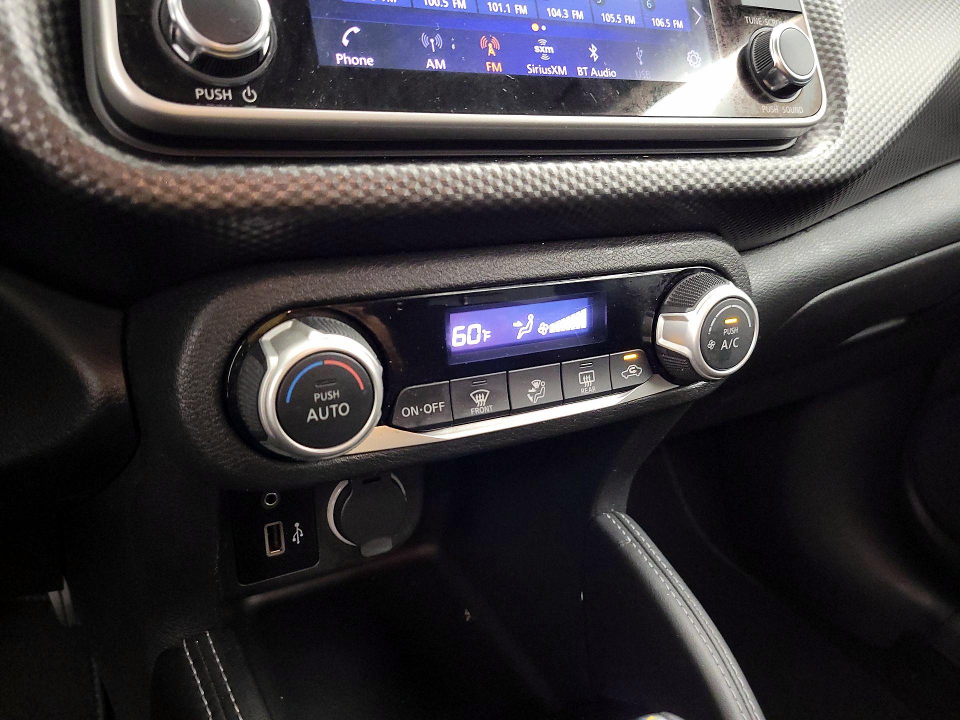Thumbnail: 2018 Nissan Kicks - 16