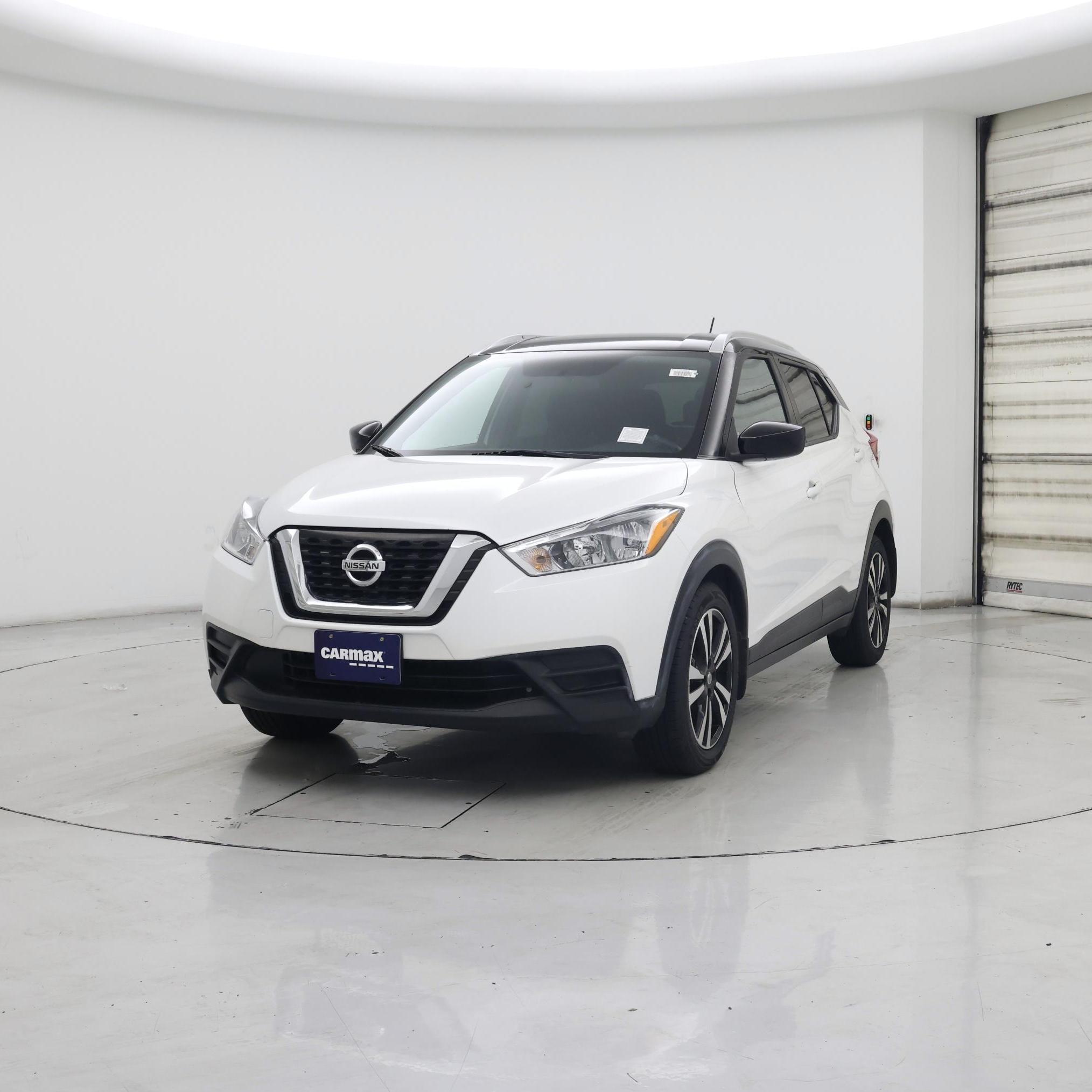 Thumbnail: 2018 Nissan Kicks - 4