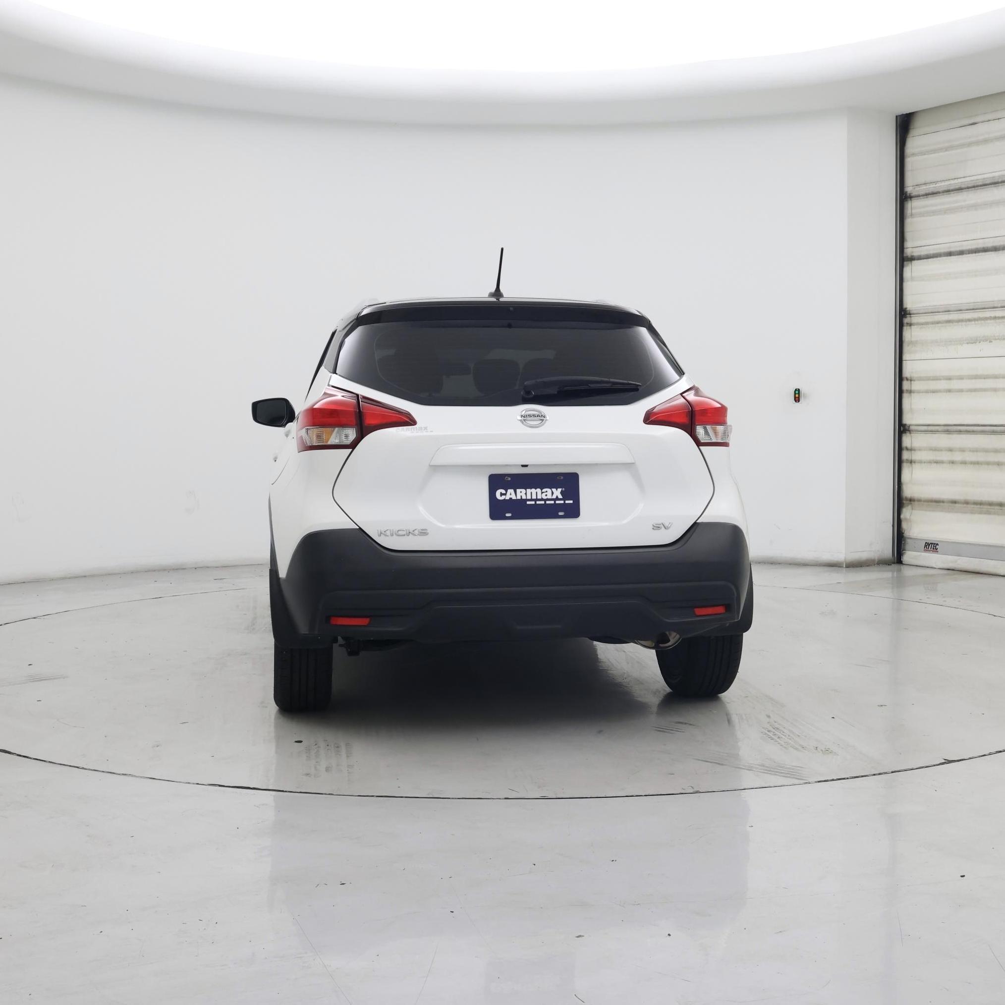 Thumbnail: 2018 Nissan Kicks - 6
