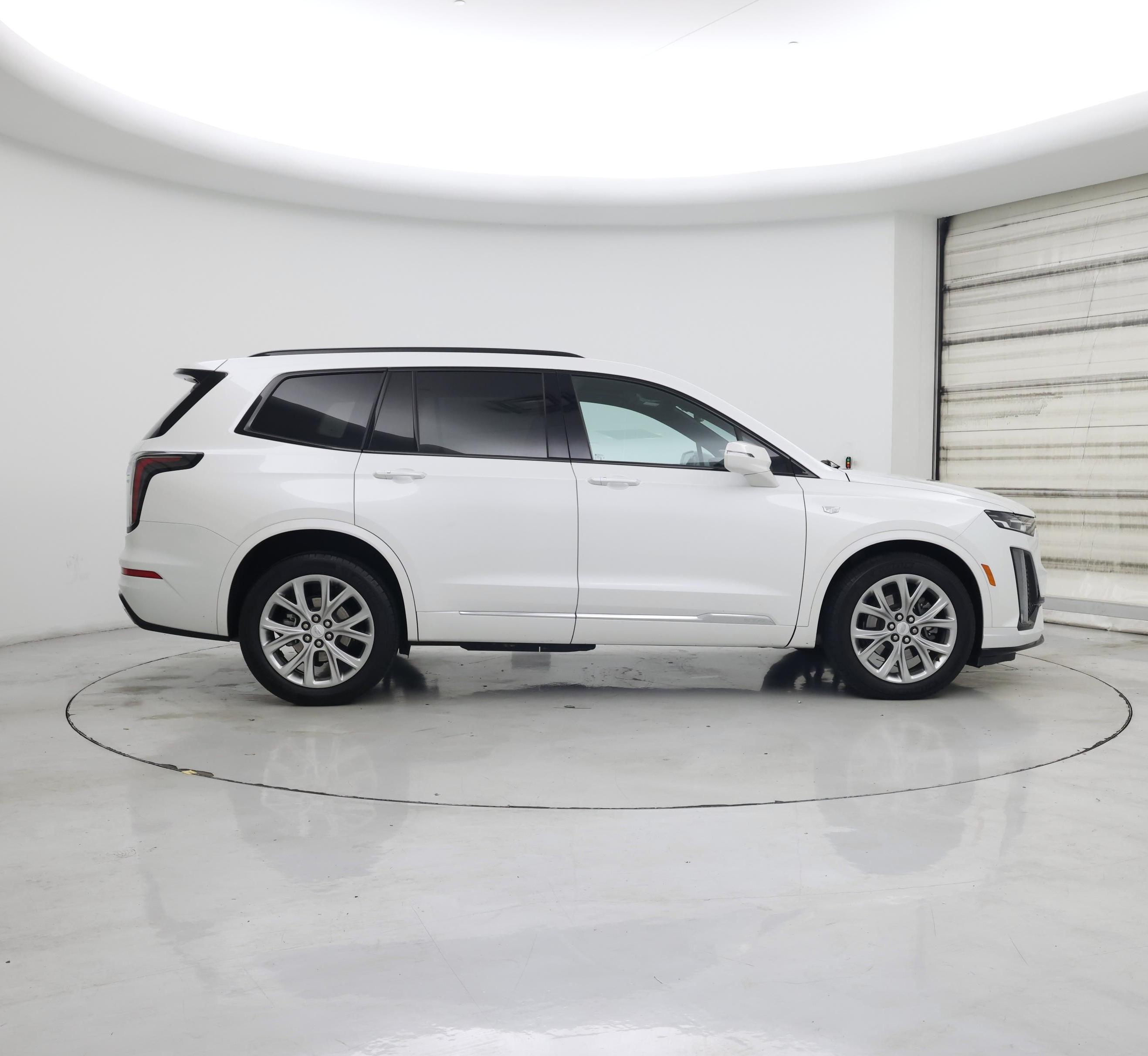 Thumbnail: 2020 Cadillac XT6 - 7