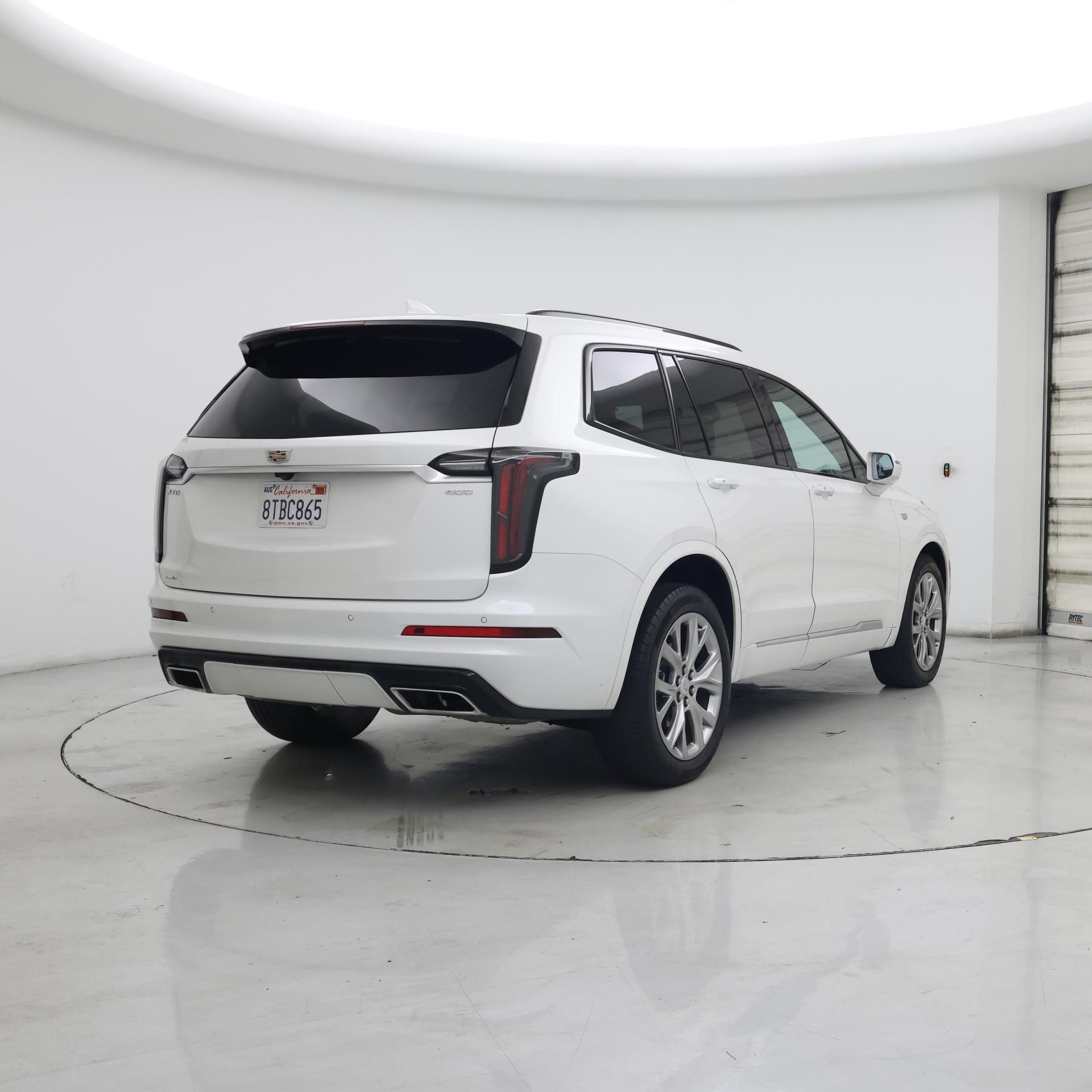 Thumbnail: 2020 Cadillac XT6 - 8
