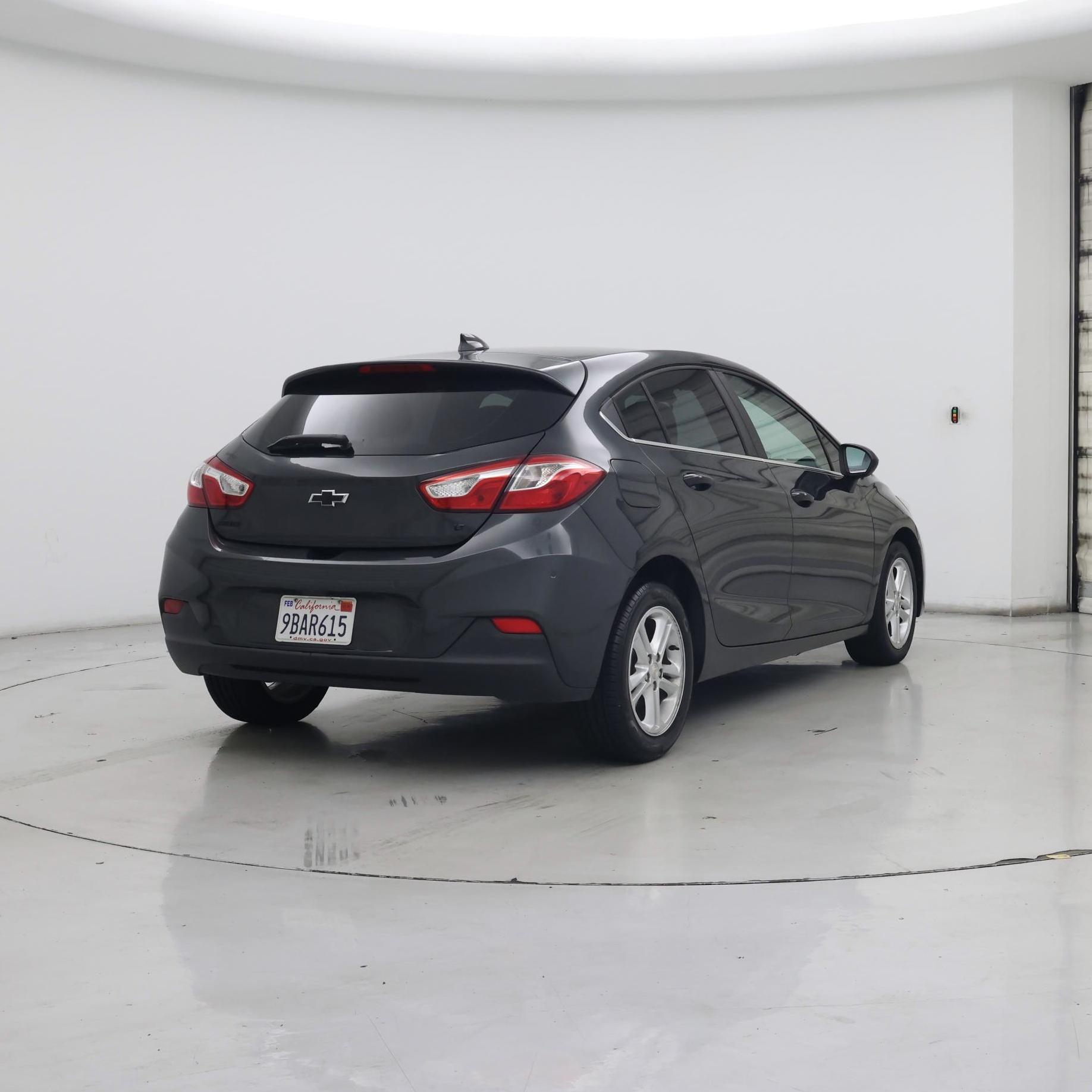Thumbnail: 2018 Chevrolet Cruze - 8