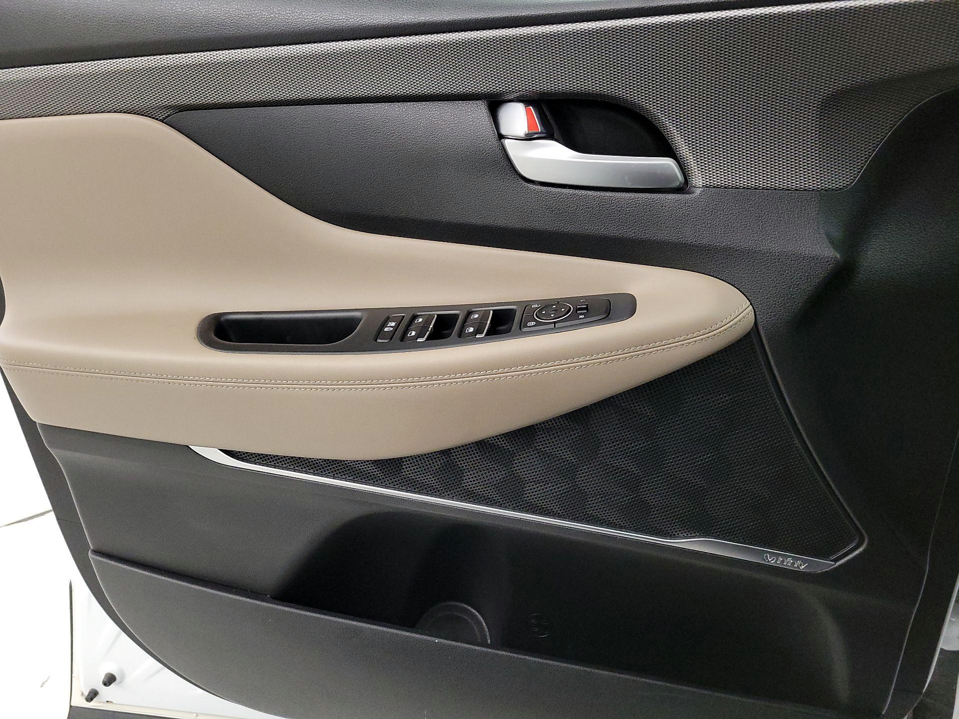 Thumbnail: 2019 Hyundai Santa Fe - 12