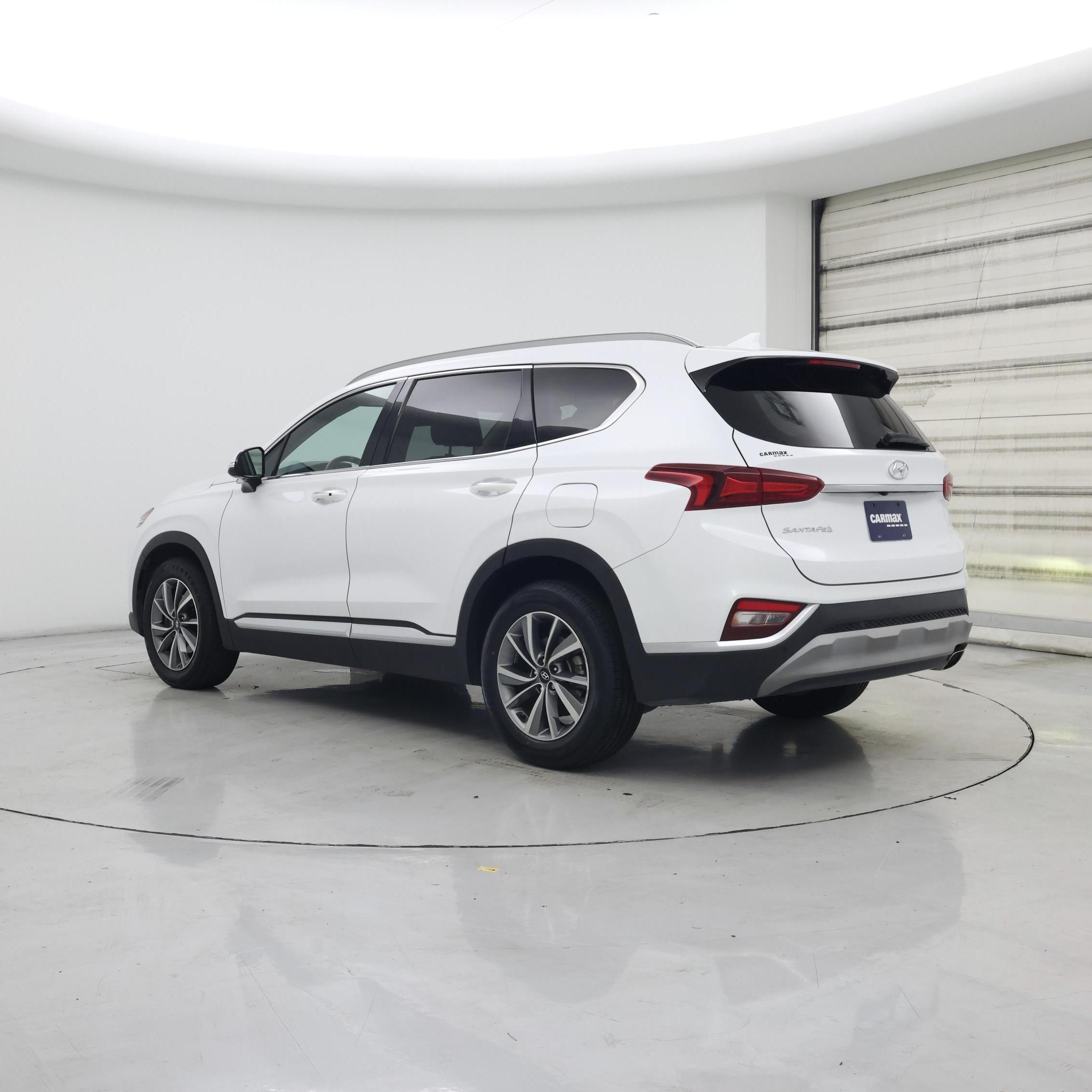 Thumbnail: 2019 Hyundai Santa Fe - 2
